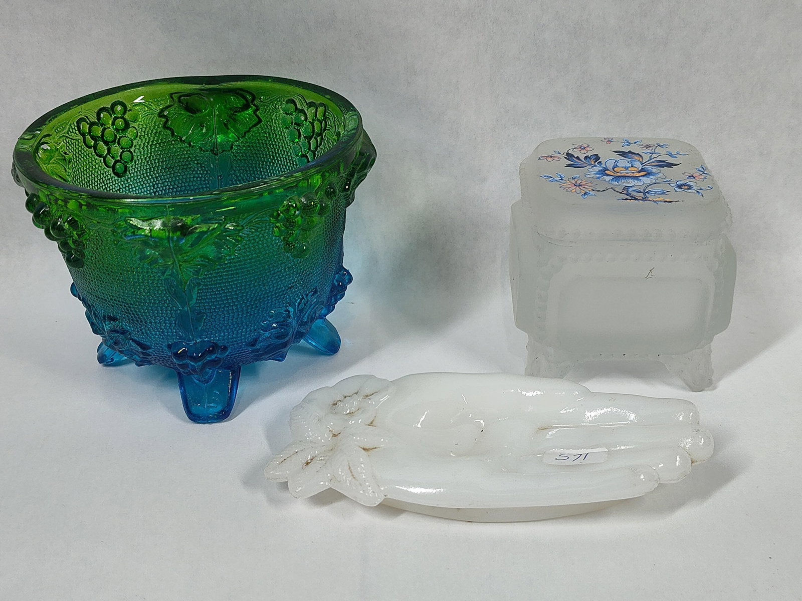 Vtg Trio: Ombre Bowl, Frosted Box & Milk Hand Dish (1 of 6)