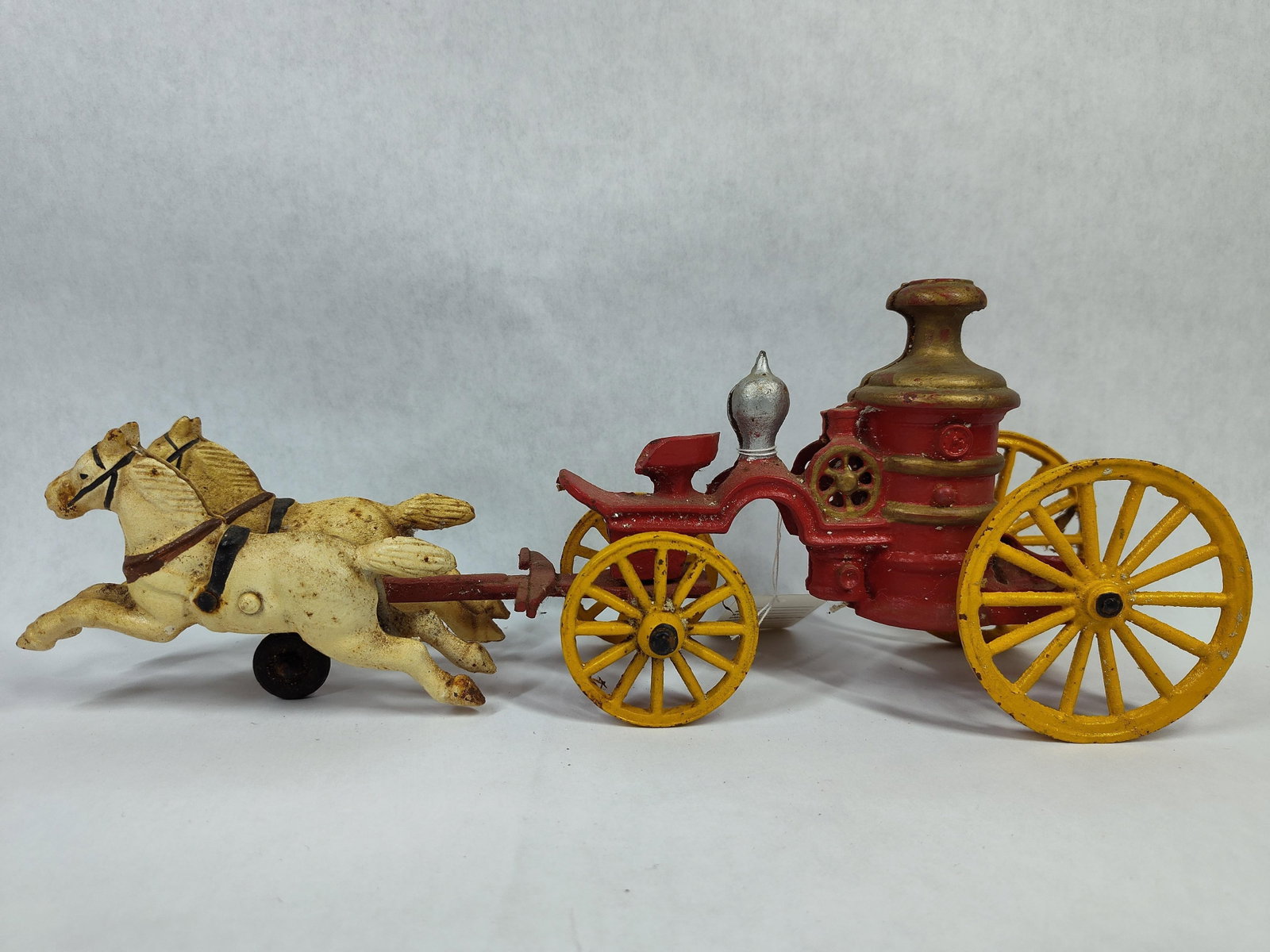 Horse-Drawn Steam Fire Pumper Pull Toy (1 of 3)