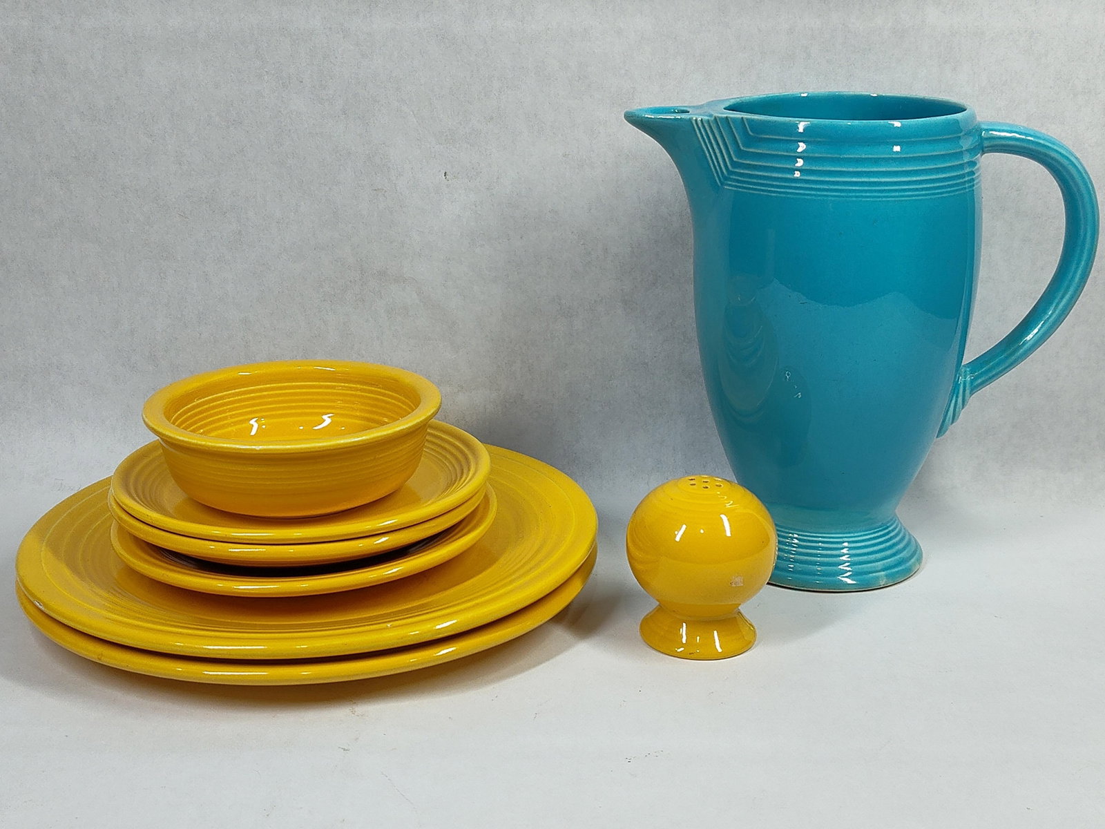 7 Homer Laughlin Fiesta Style Ceramic Tableware (1 of 4)