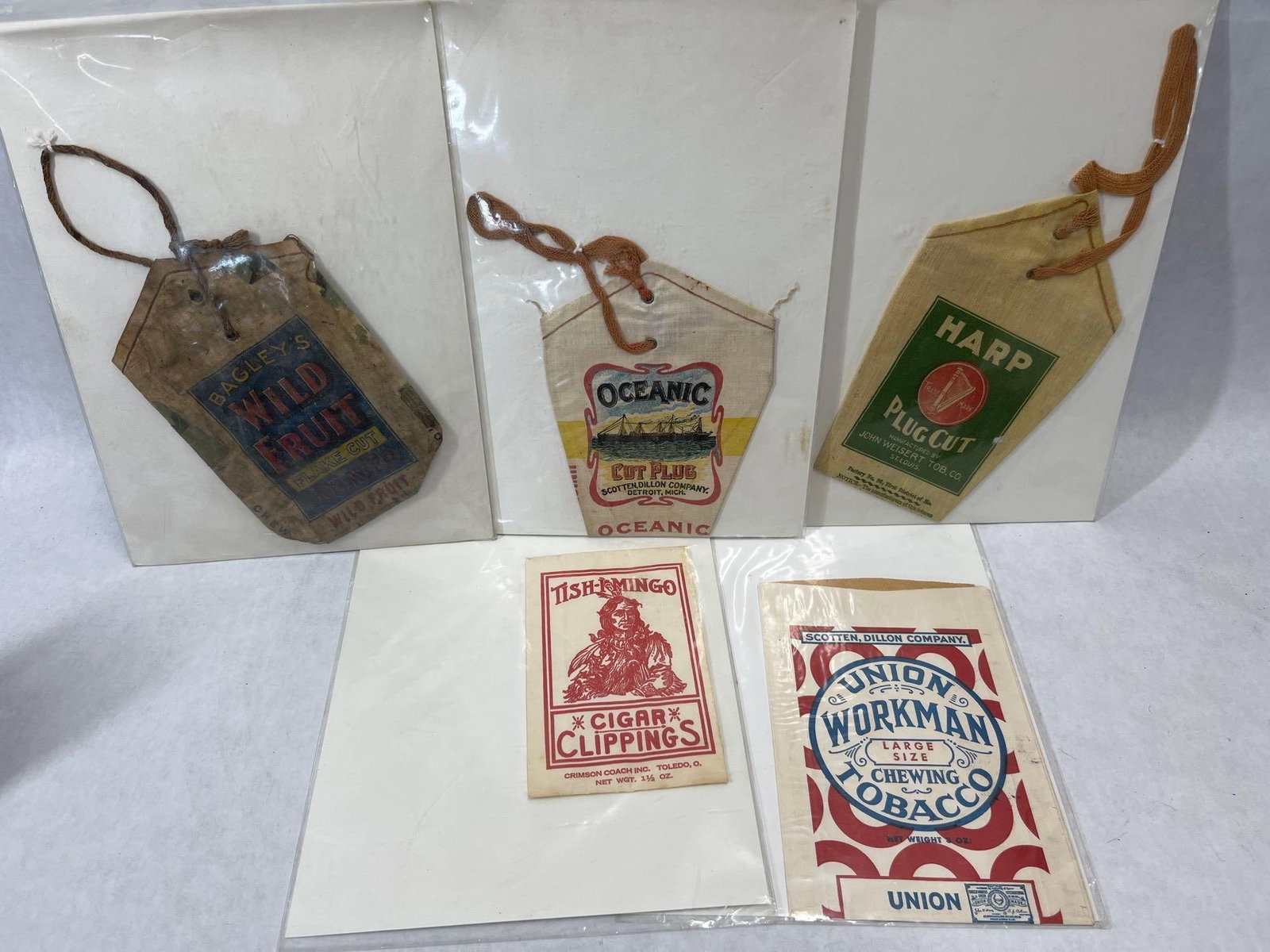 American Advertising Tobacco Pouches & Bags (1 of 6)