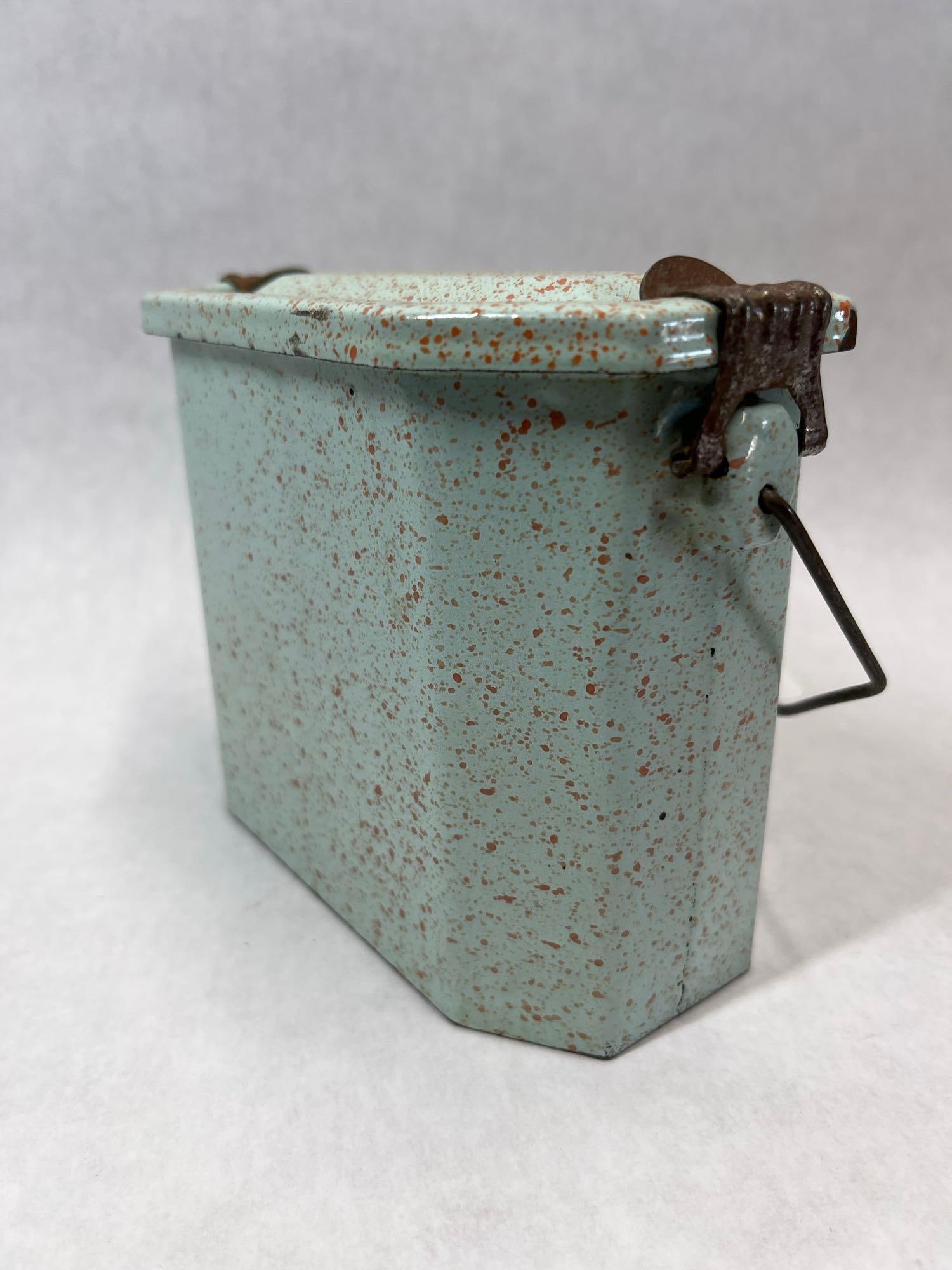 French-Style Octagonal Enamel Lunch Pail w/ Insert - 2