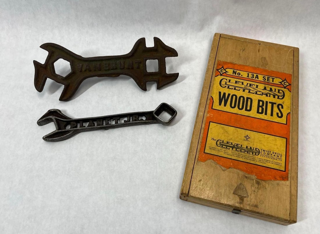 Cleveland Wood Bit Set & 2 American Wrenches (1 of 4)