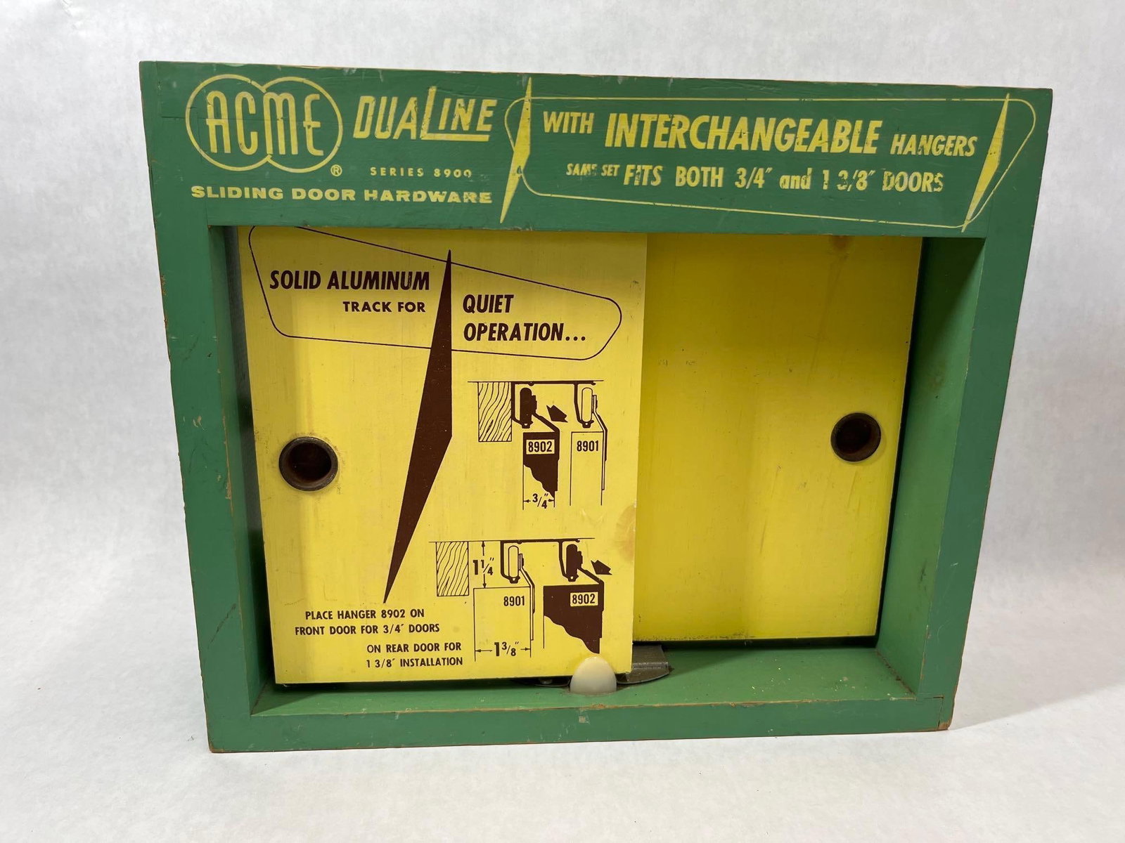 Acme Dualine 8900 Sliding Door Sample Display (1 of 5)