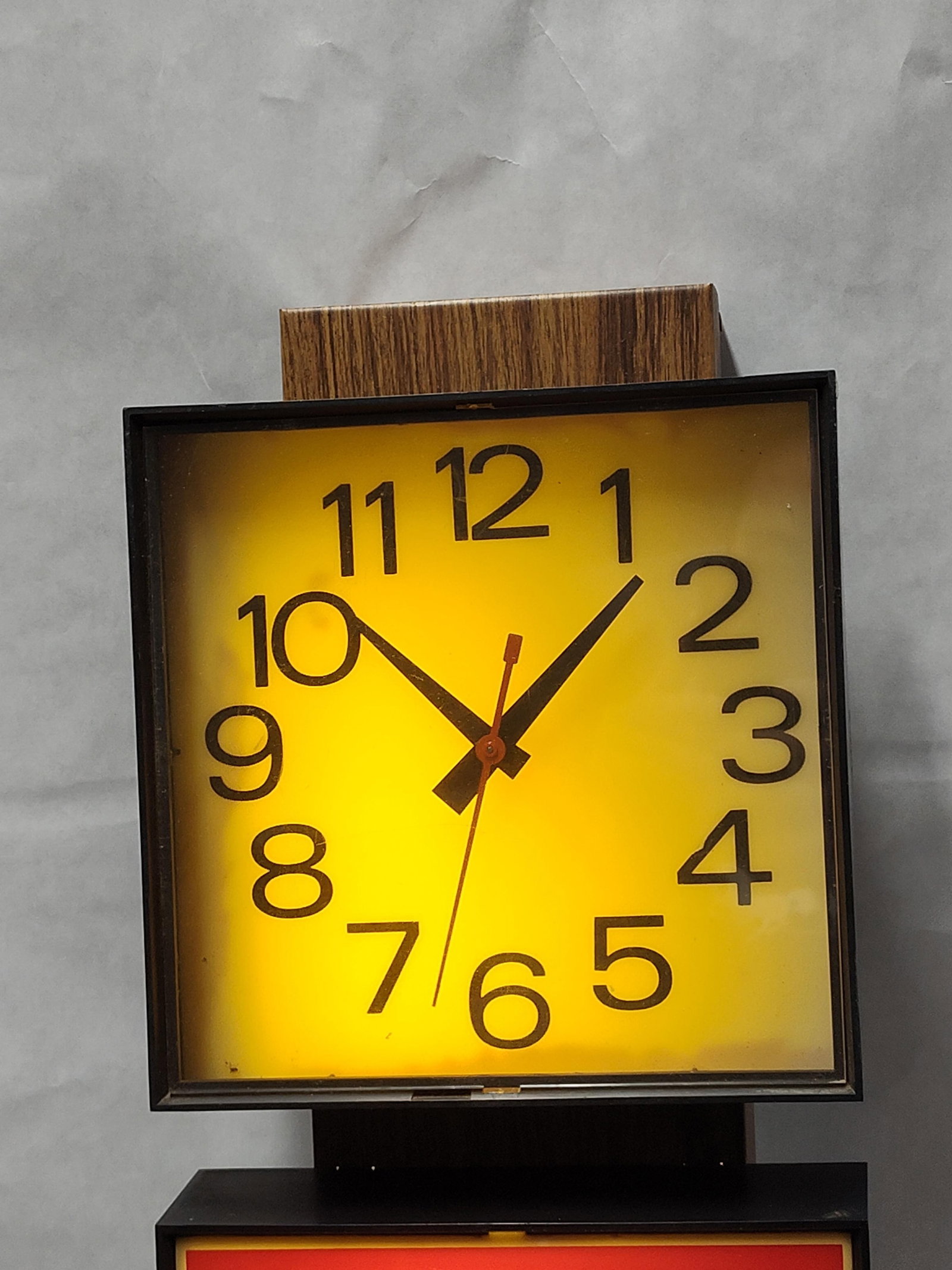 1970s Coca-Cola Lighted Electric Wall Clock - 3