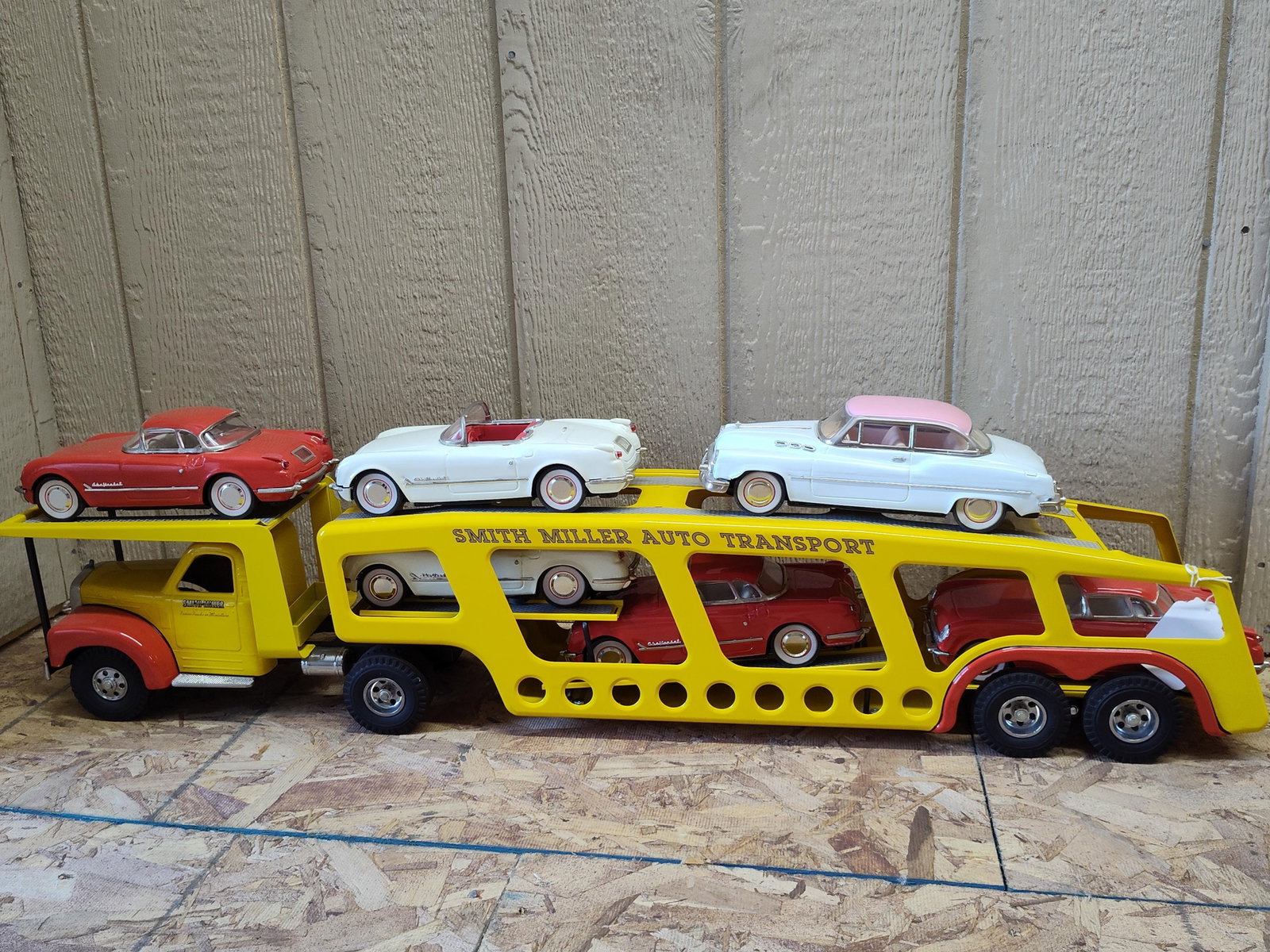 Fred Thompson Smith Miller Mack Auto Transport Set (1 of 10)