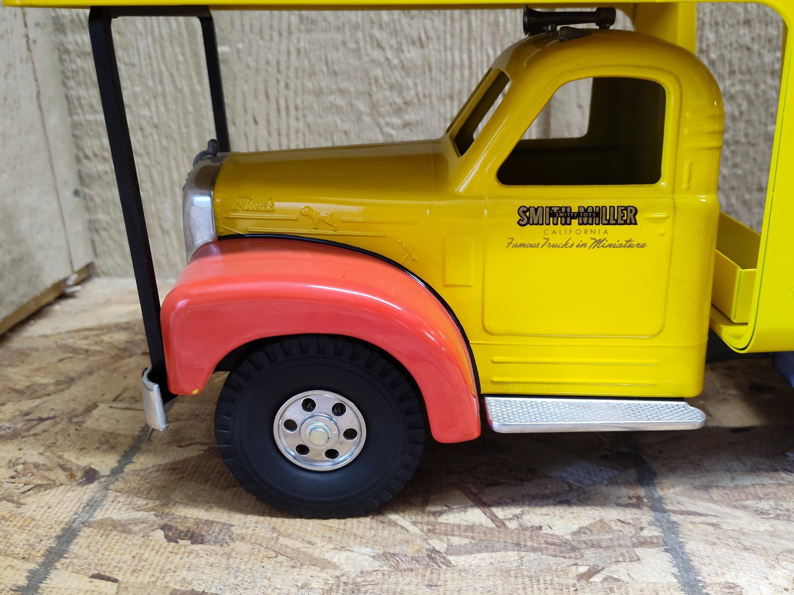 Fred Thompson Smith Miller Mack Auto Transport Set - 2