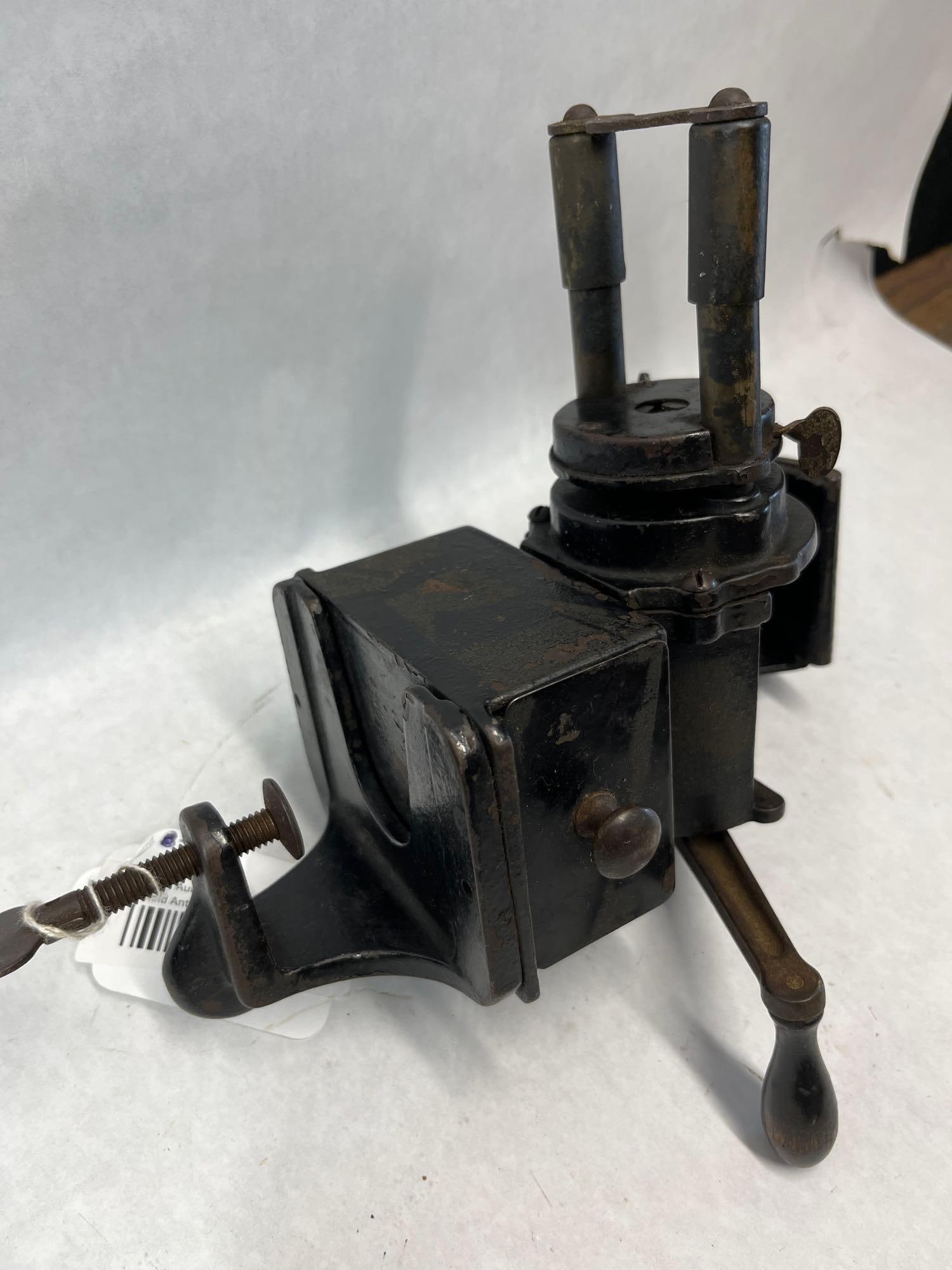 Roneo Automatic Screw Cutting Pencil Sharpener - 4