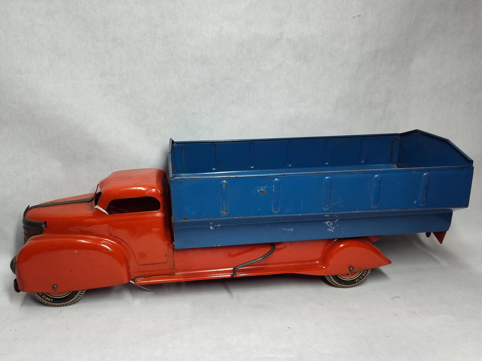 Louis Marx and Company Dump Truck, circa 1940s (1 of 4)