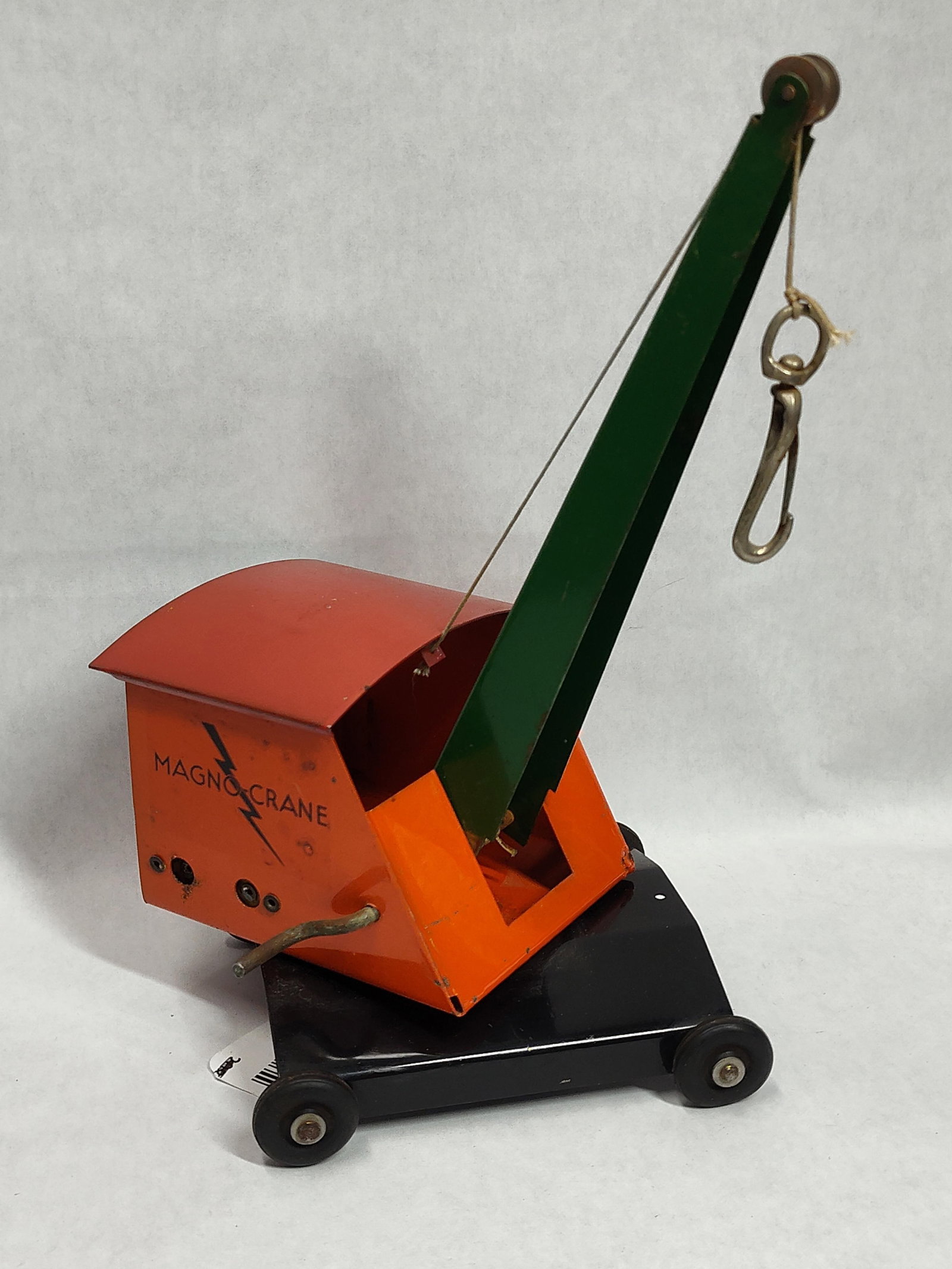 Roberts Magno-Crane Electromagnetic Toy Crane (1 of 3)
