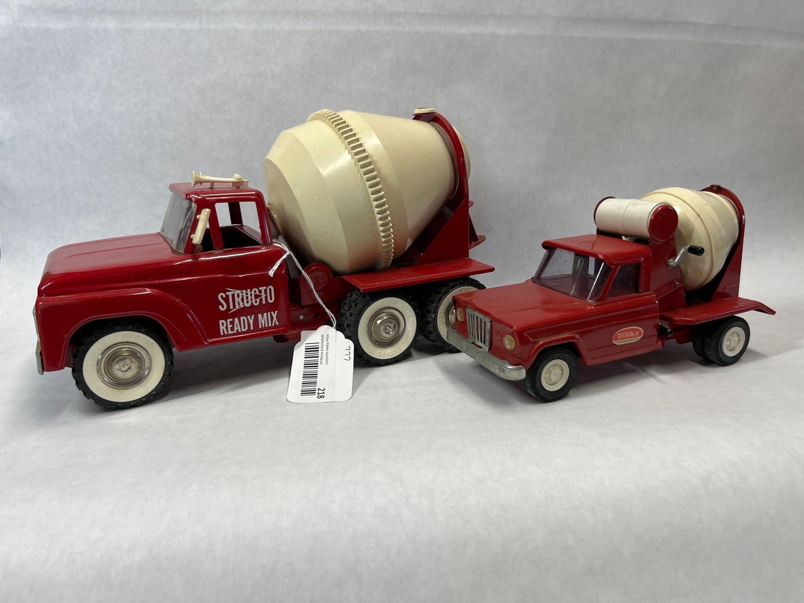 Pair Structo & Tonka Steel Cement Mixer Trucks (1 of 8)