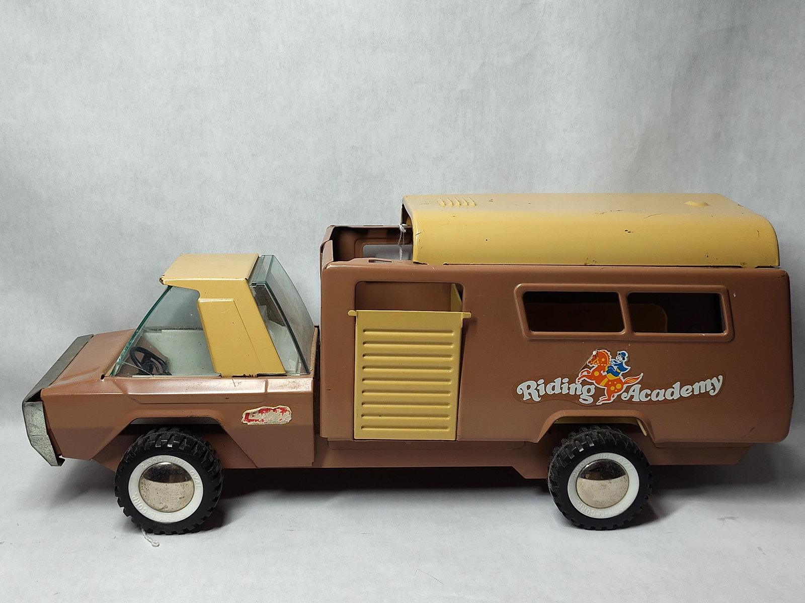 Buddy L Corp Riding Academy Horse Transport Truck (1 of 4)