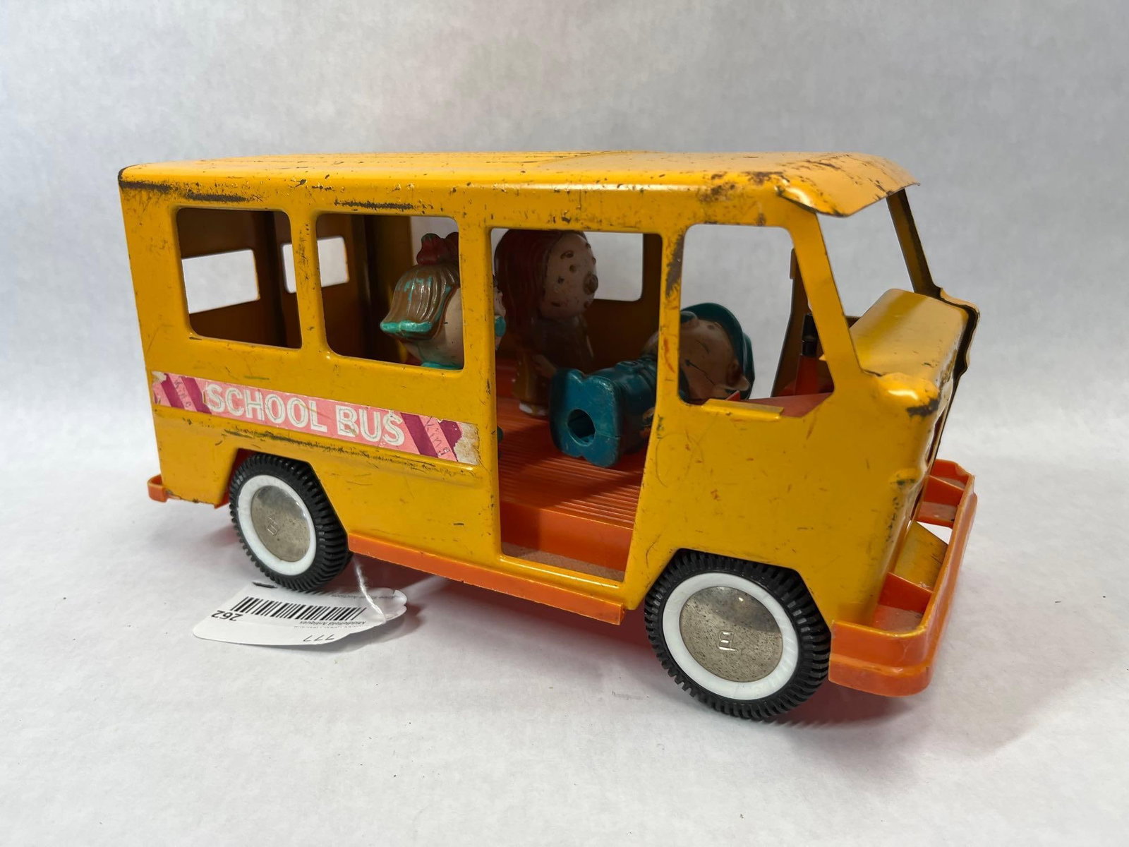 Buddy L School Bus with Trio of Figures (1 of 6)