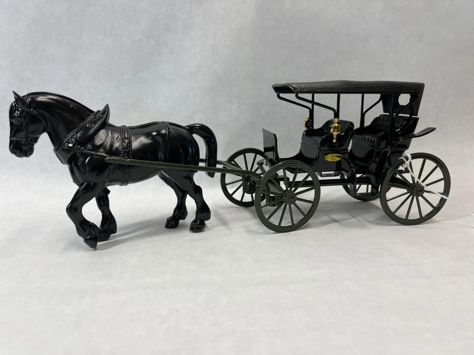 John Deere 2000 Nashville 96 Surry Carriage Model (1 of 8)