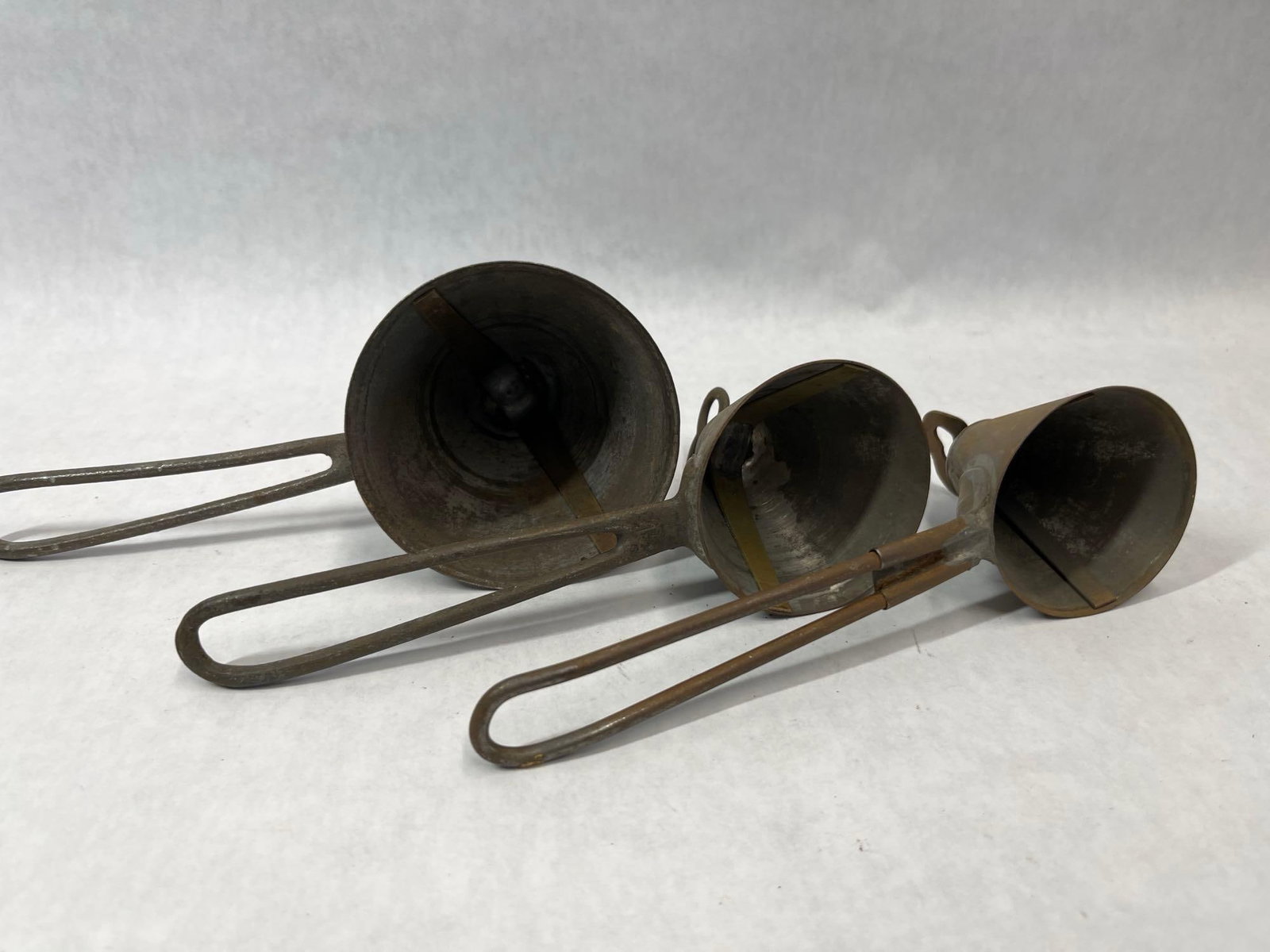 ```text5 Antique Conical & Hemispherical Ice - 5