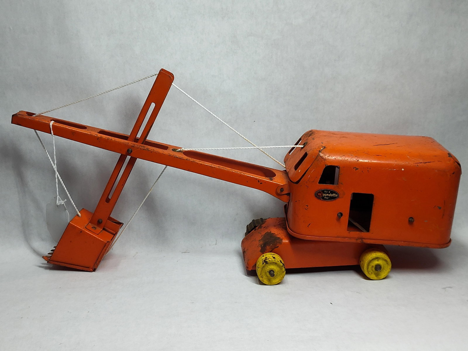 Wyandotte Toy Steam Shovel Excavator (1 of 4)