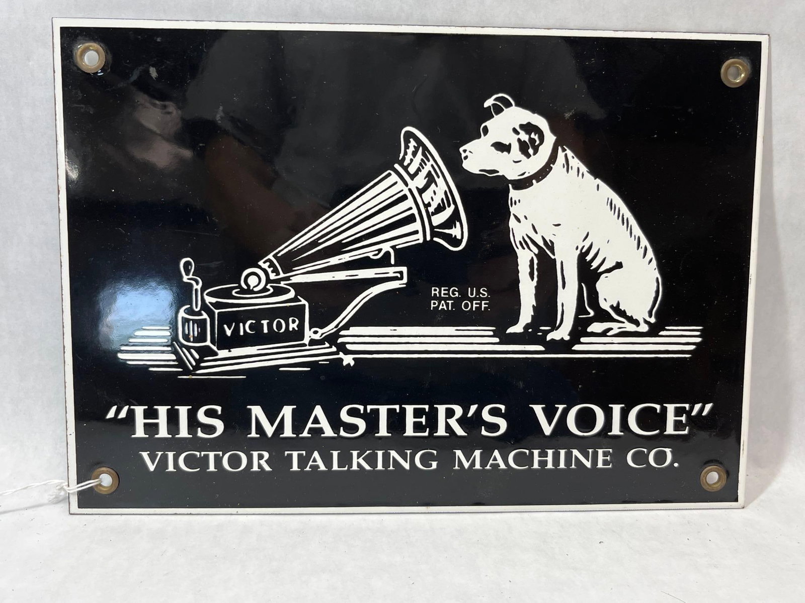Ande Rooney Victor Talking Machine Co. Porc. Sign (1 of 3)