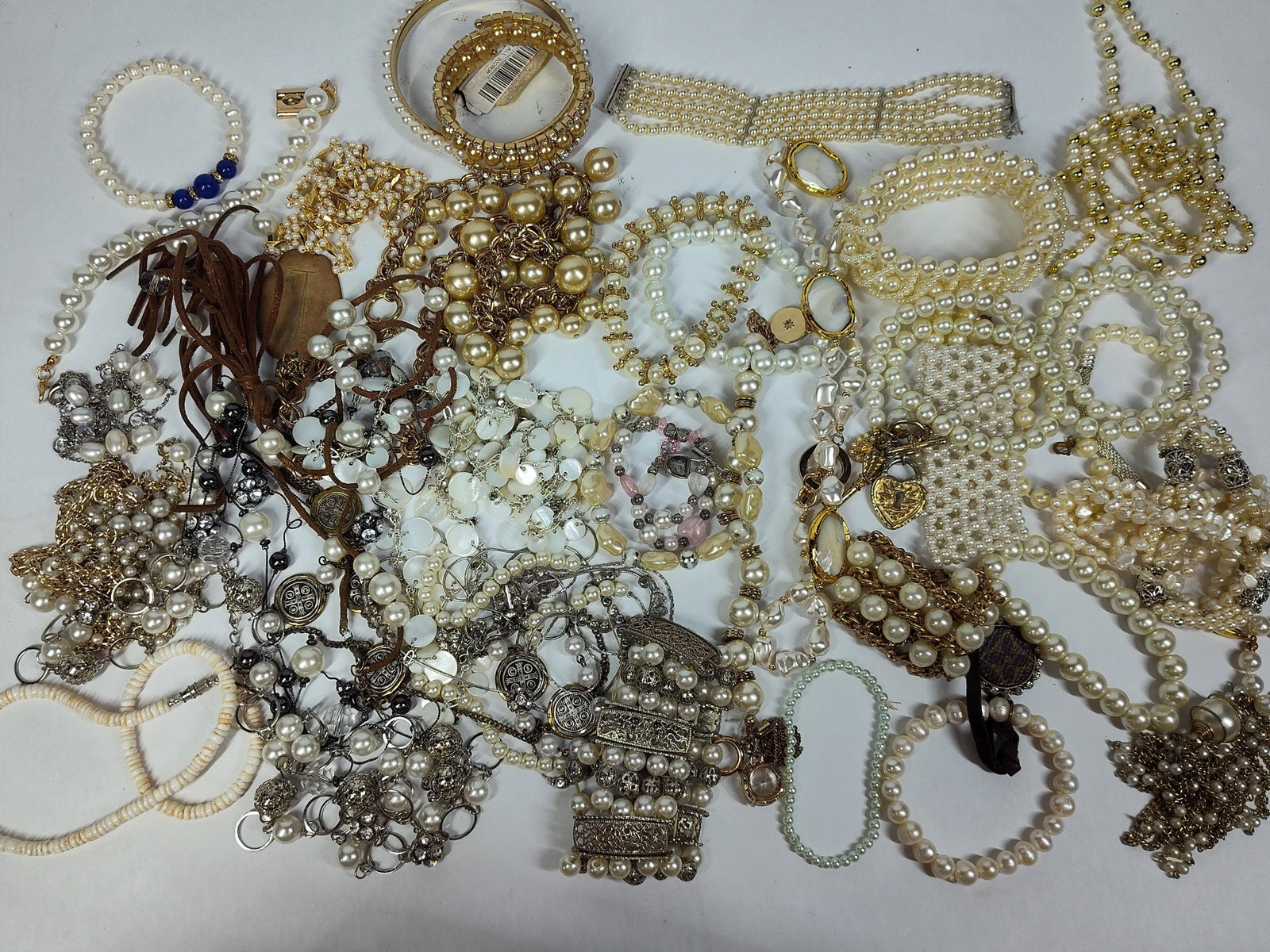 Assorted Faux Pearl & Mixed-Metal Costume Jewelry (1 of 7)