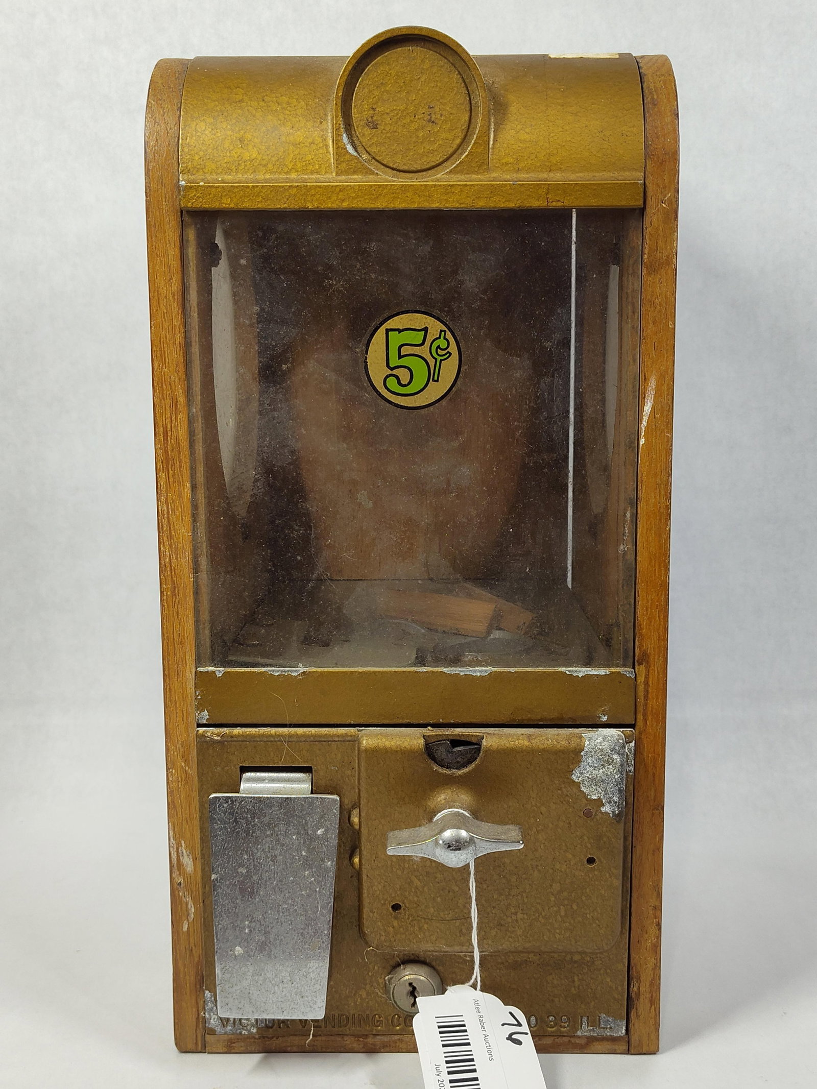 Victor Vending Baby Grand 5 Cent Vending Machine (1 of 5)