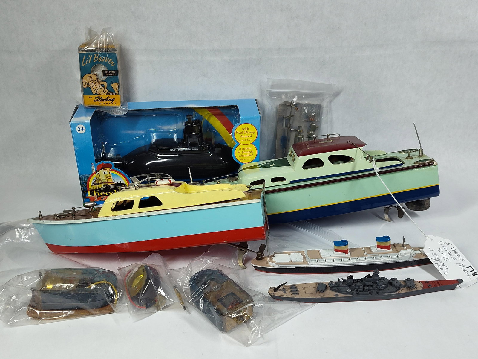 ERTL & Str. Model Ships & Marine Accessories (1 of 9)