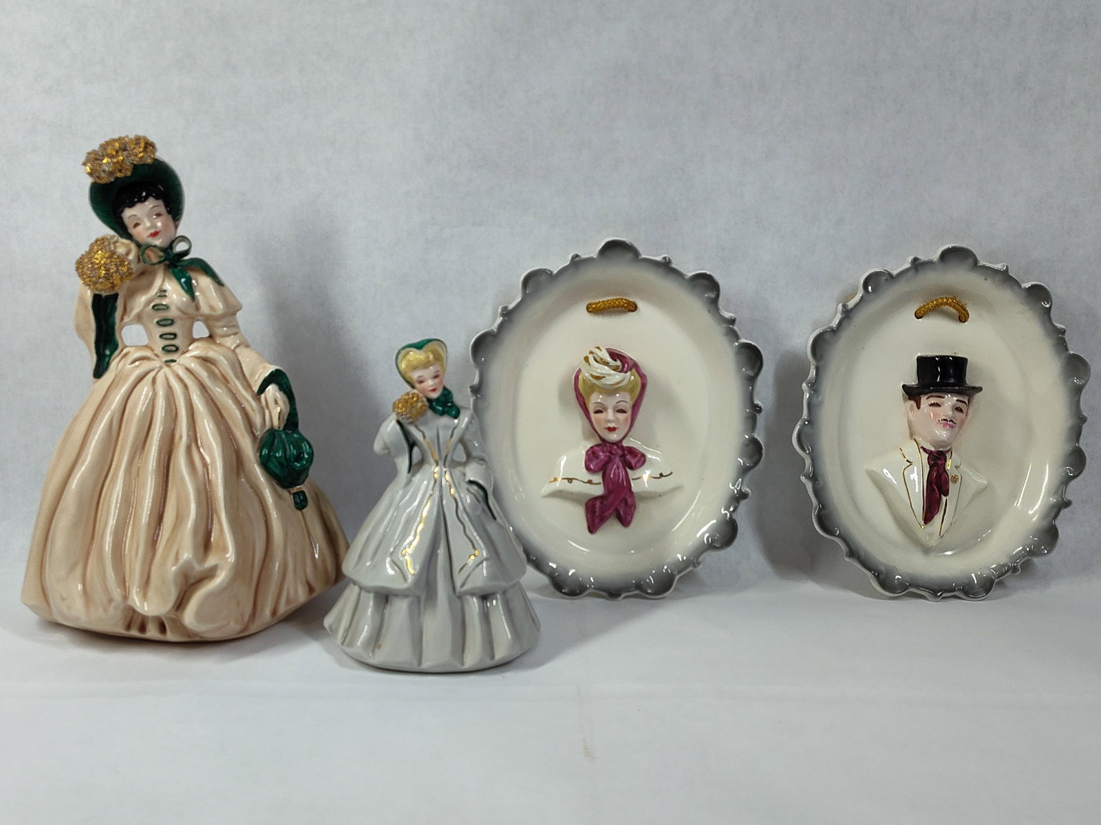 4 Florence Ceramics Pasadena Figurines & Plaques (1 of 7)