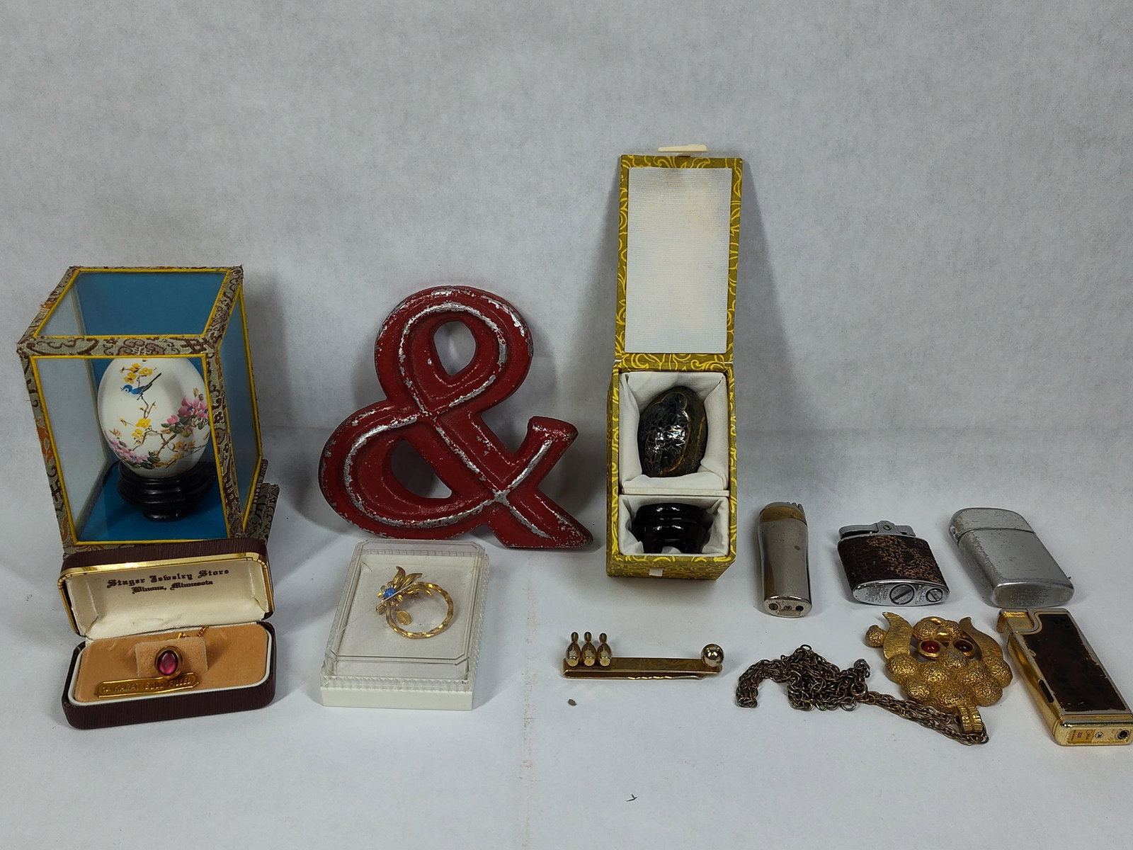 Pocket Lighters, Mid-C. Jewelry & Collectibles (1 of 8)