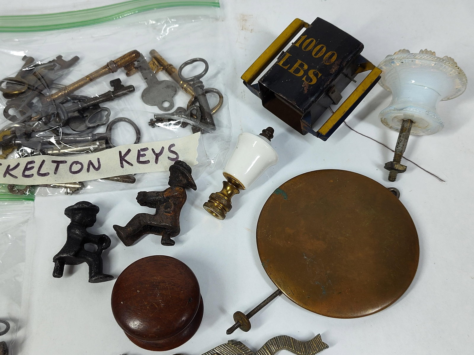 Antique & Hardware, Clock Keys & Components - 5