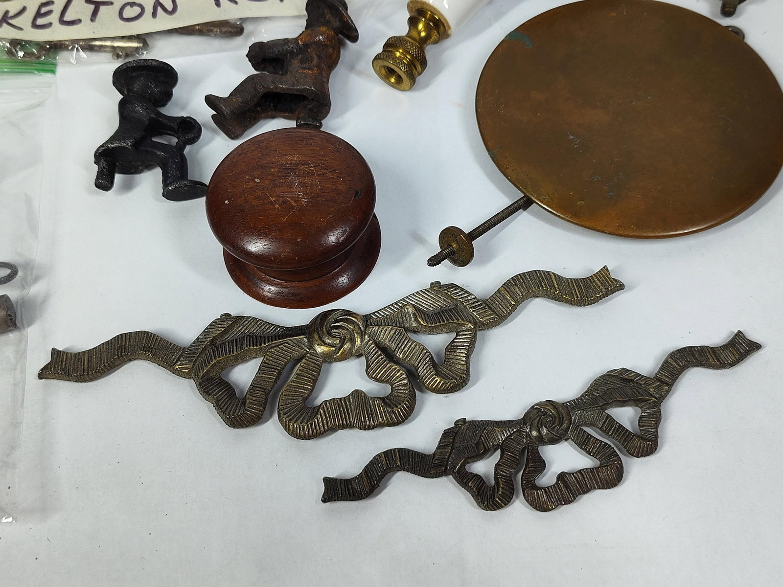Antique & Hardware, Clock Keys & Components - 6