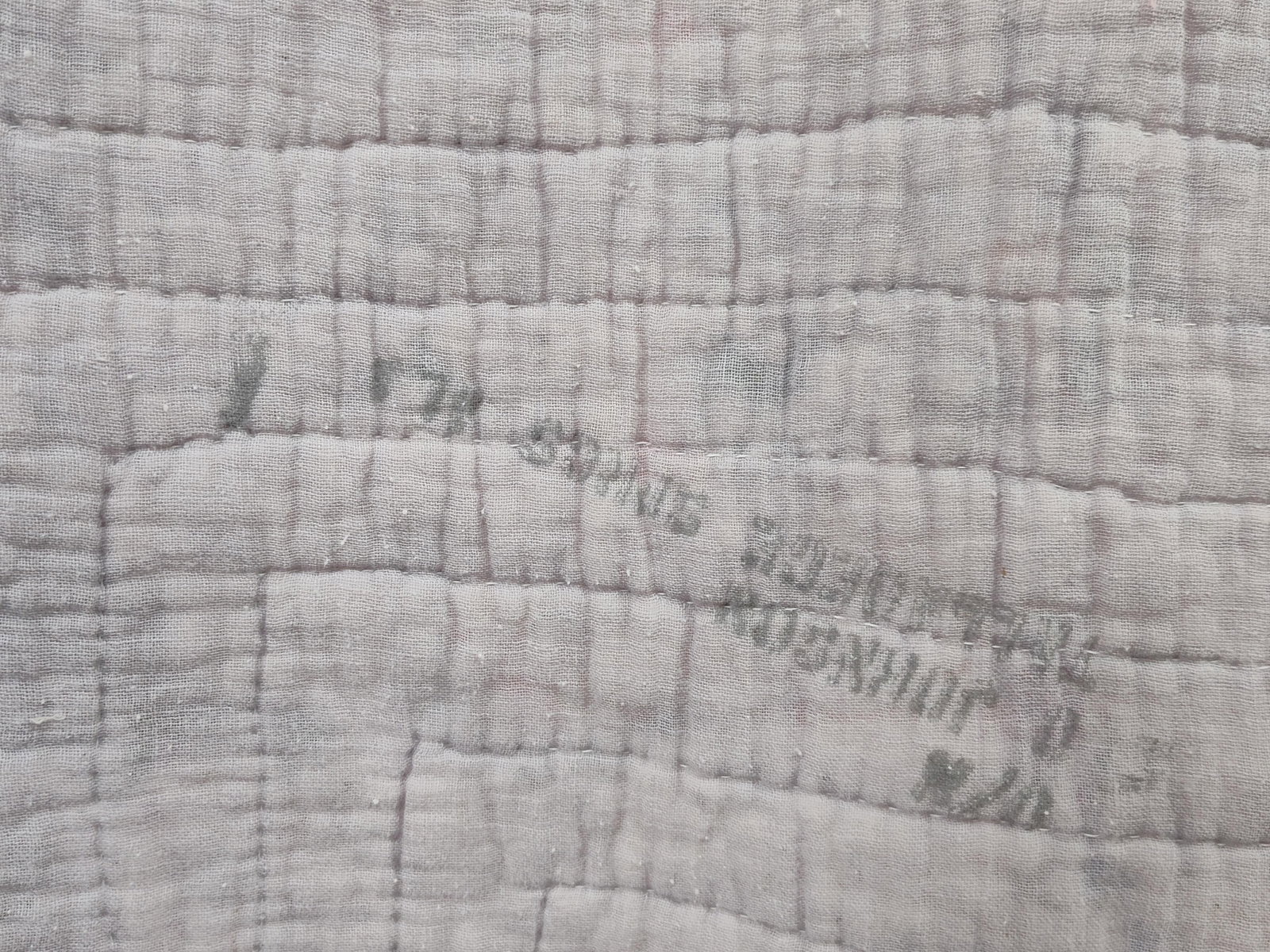 Mid-20th C. Criss-Cross Patchwork Feed Sack Quilt - 6