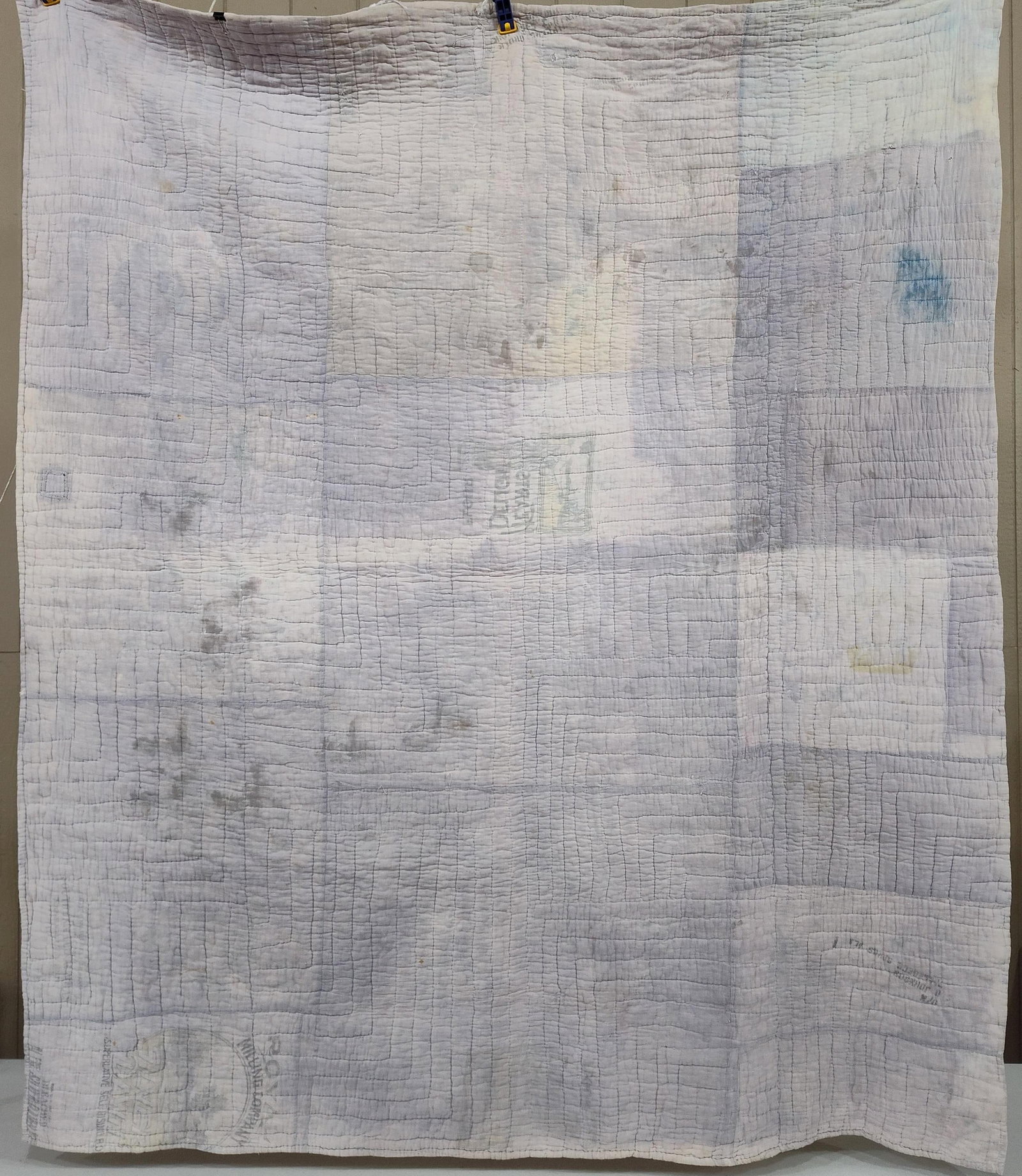 Mid-20th C. Criss-Cross Patchwork Feed Sack Quilt - 8