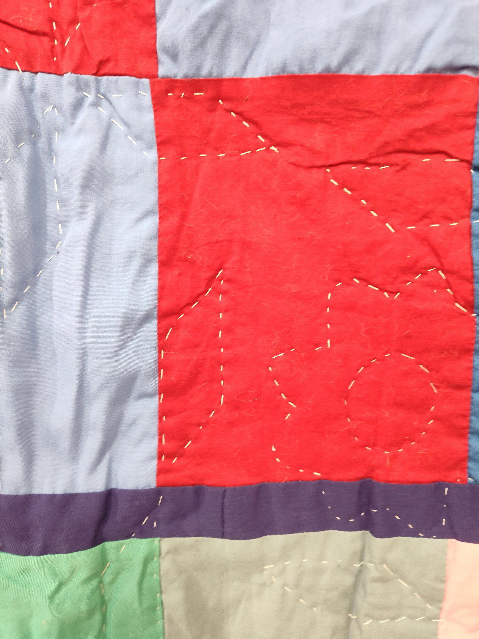Reversible Hand-Quilted Patchwork Star Quilt - 3