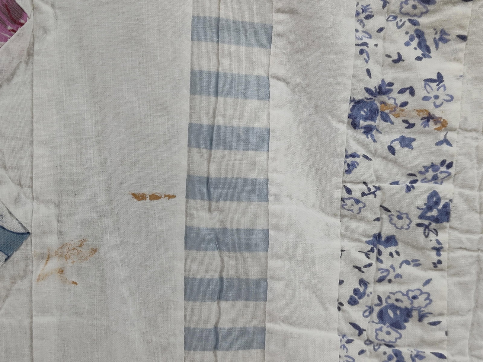 Mid-20th C. Cotton Feed Sack Patchwork Star Quilt - 4