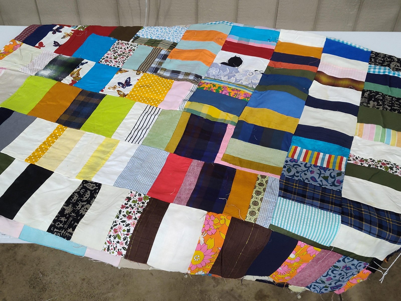 Mid-Late 20th C. Scrap Patchwork Quilt Top - 2