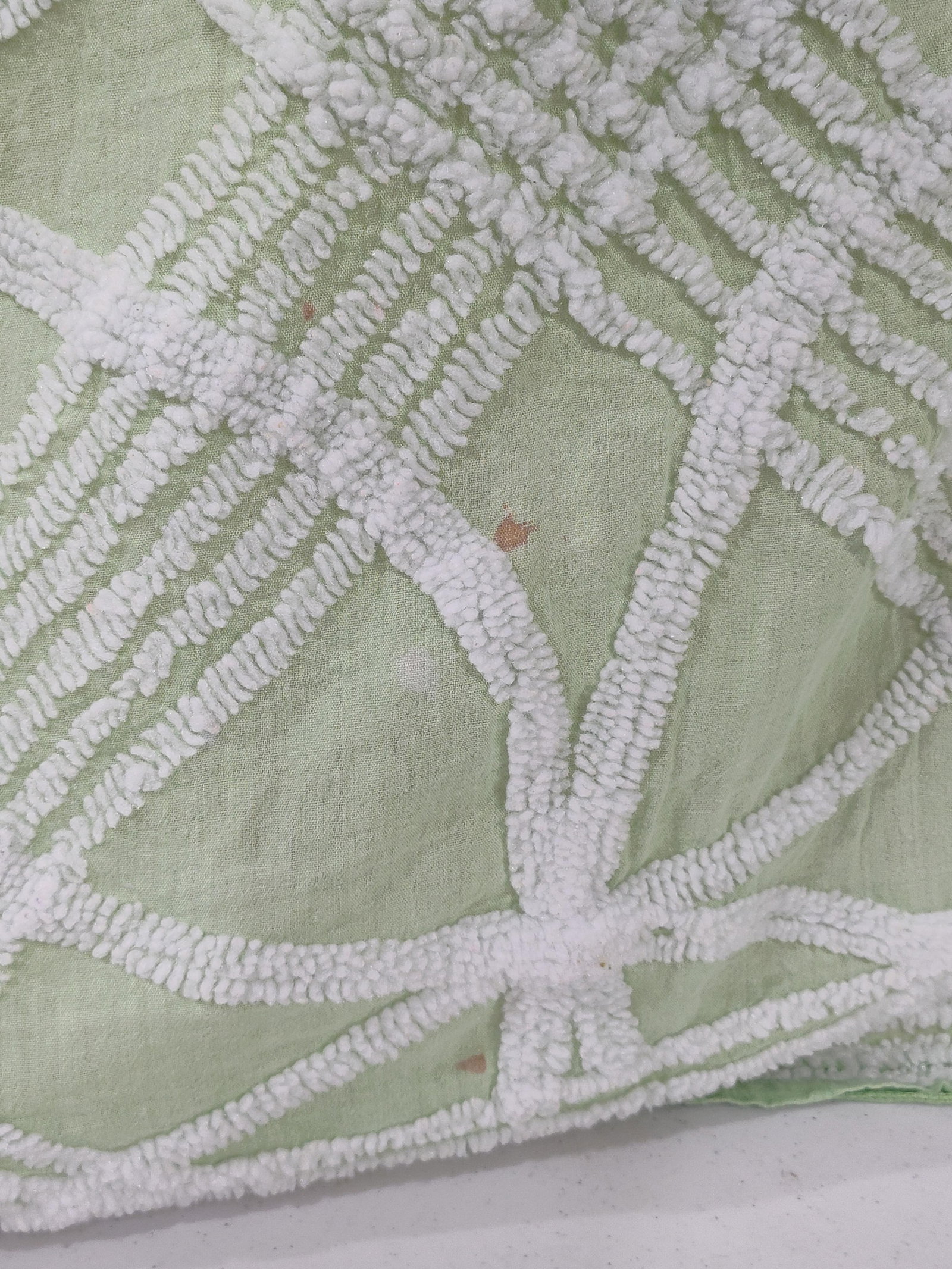 Tufted Chenille Cotton Bedspread w/ Circle Pattern - 3