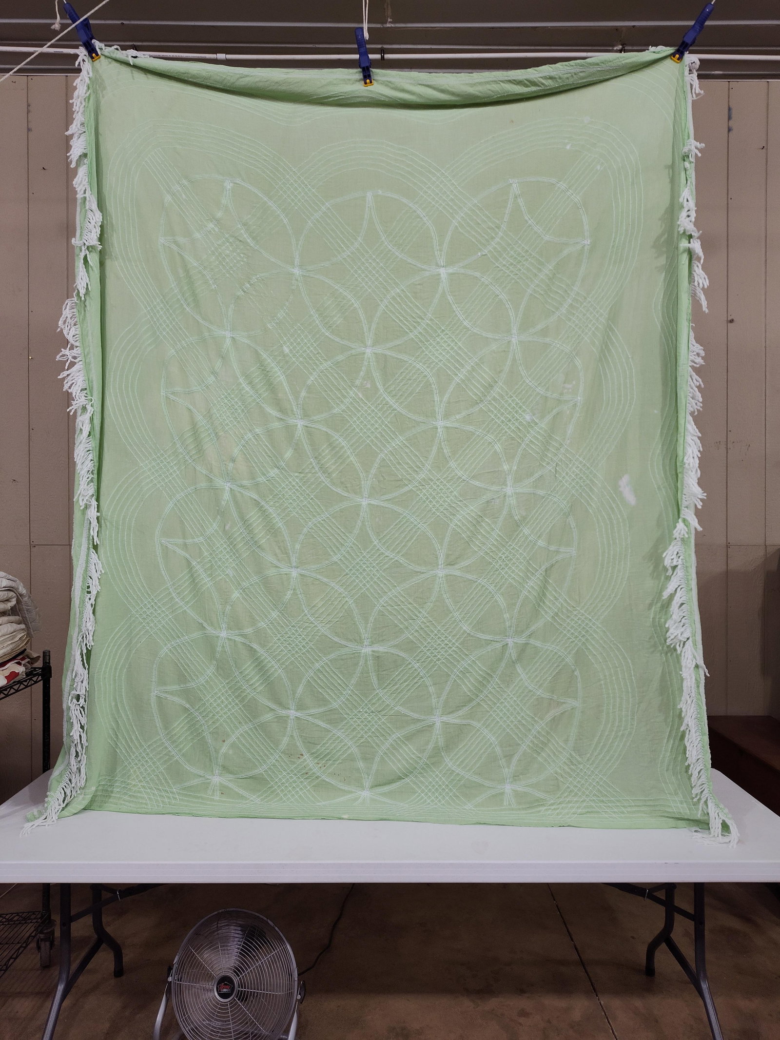 Tufted Chenille Cotton Bedspread w/ Circle Pattern - 5