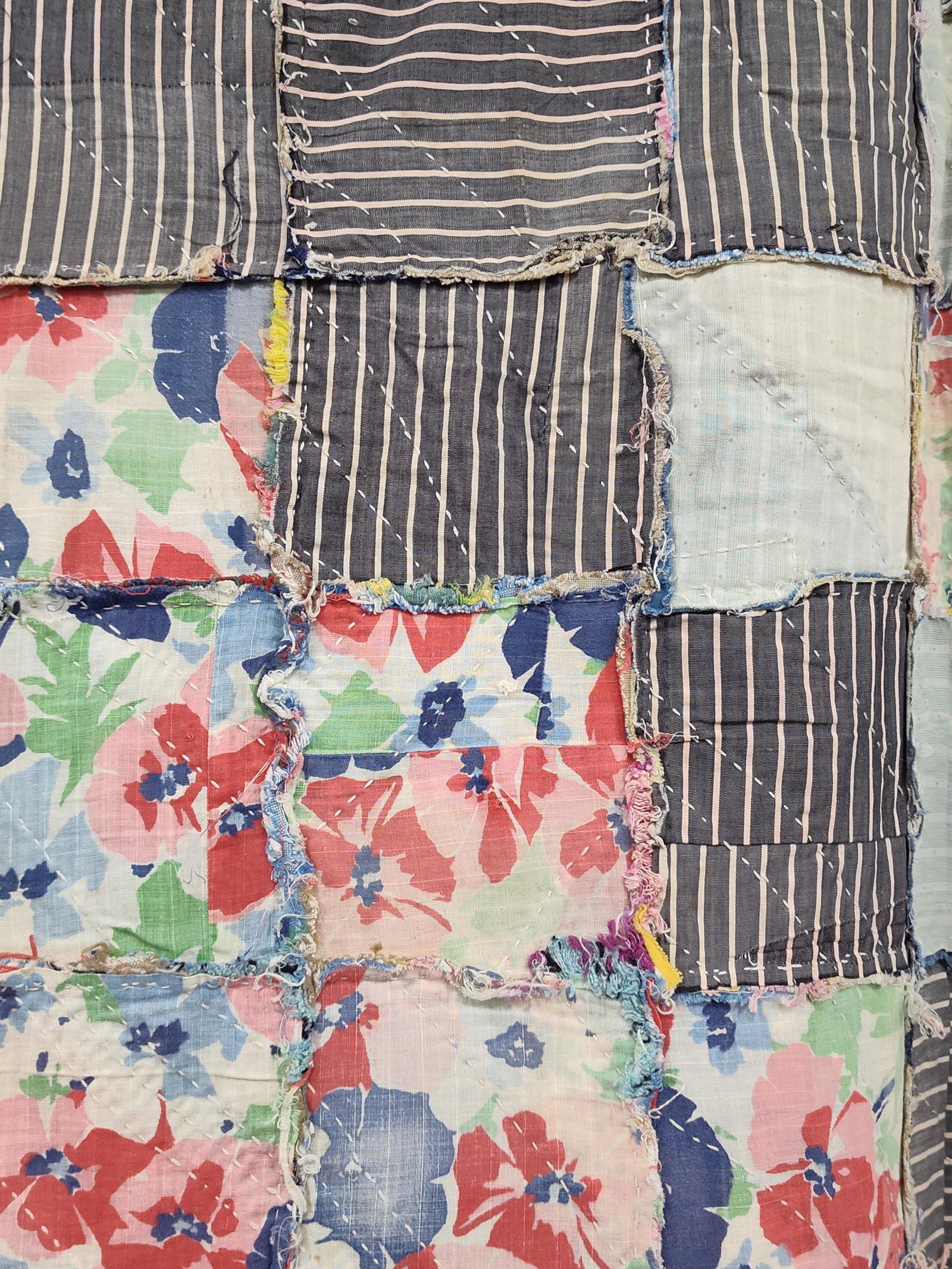 Mid-20th C. Double-Sided Cotton Patchwork Quilt - 3