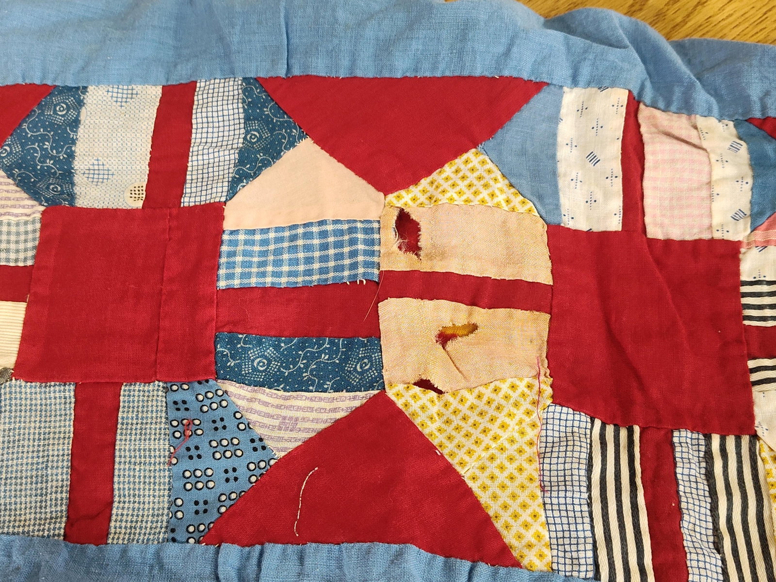 American Hand-Pieced Cotton Patchwork Quilt Top - 3