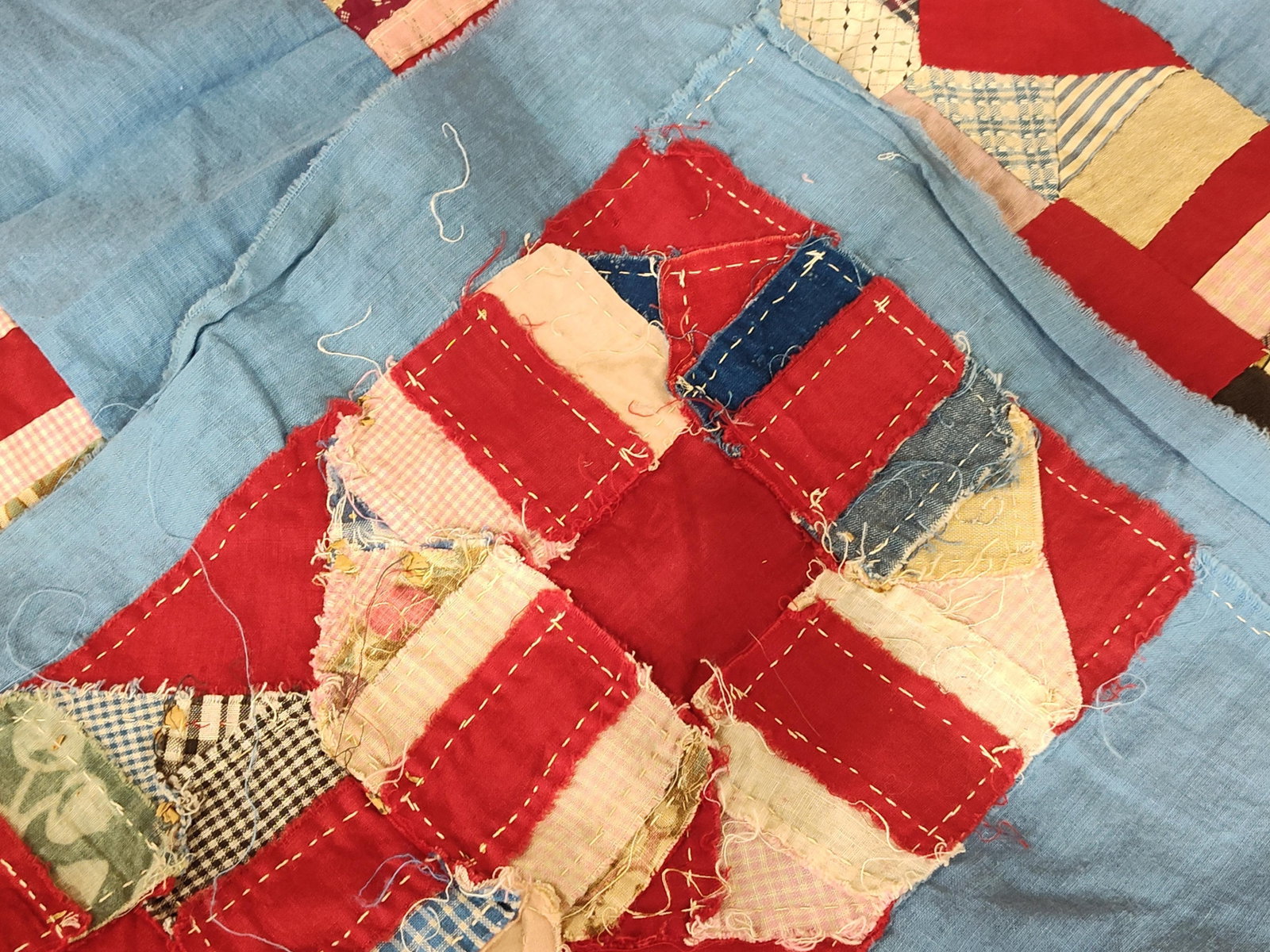American Hand-Pieced Cotton Patchwork Quilt Top - 4