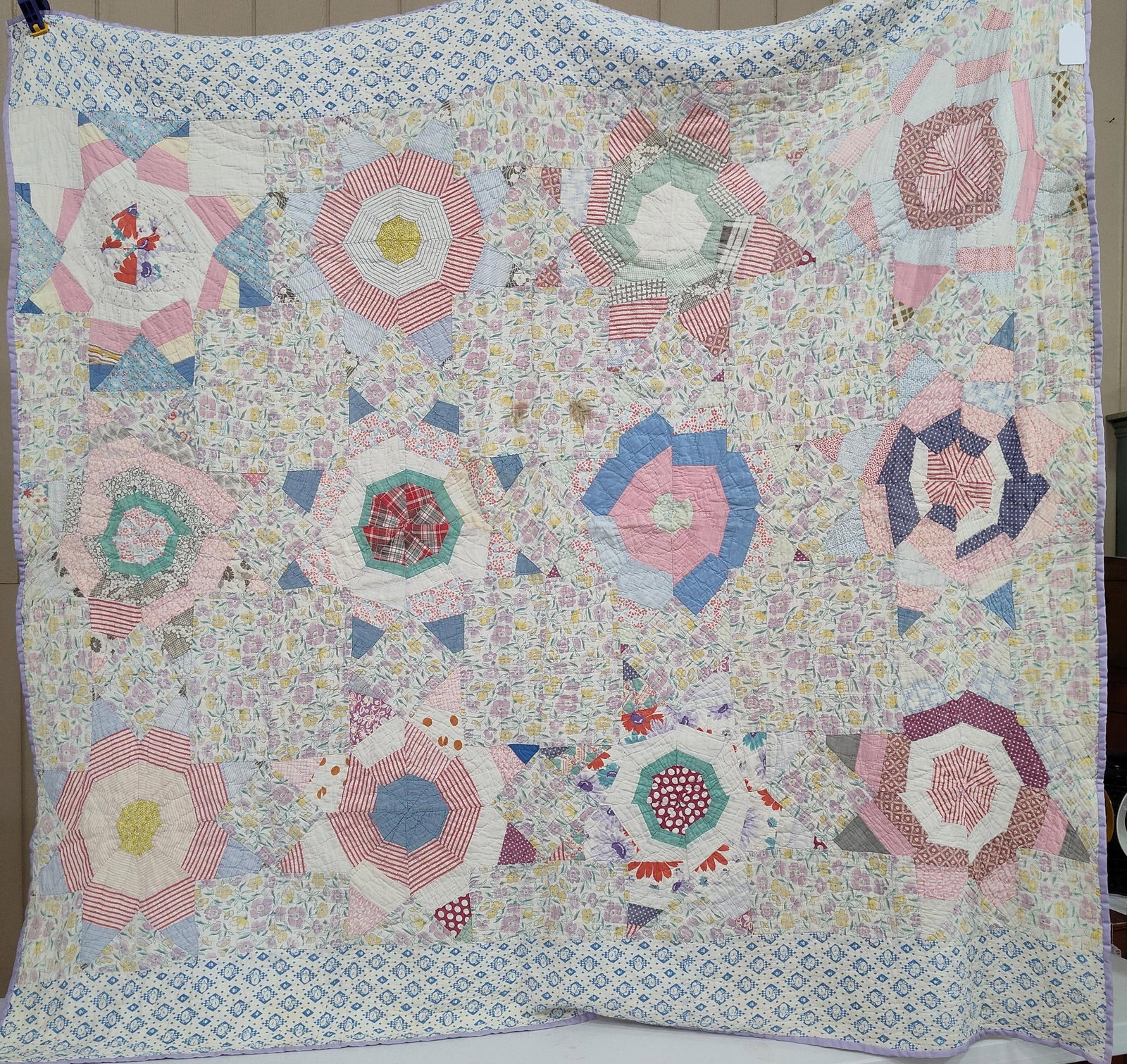Hand-Quilted Spider Web Star Patchwork Quilt - 2