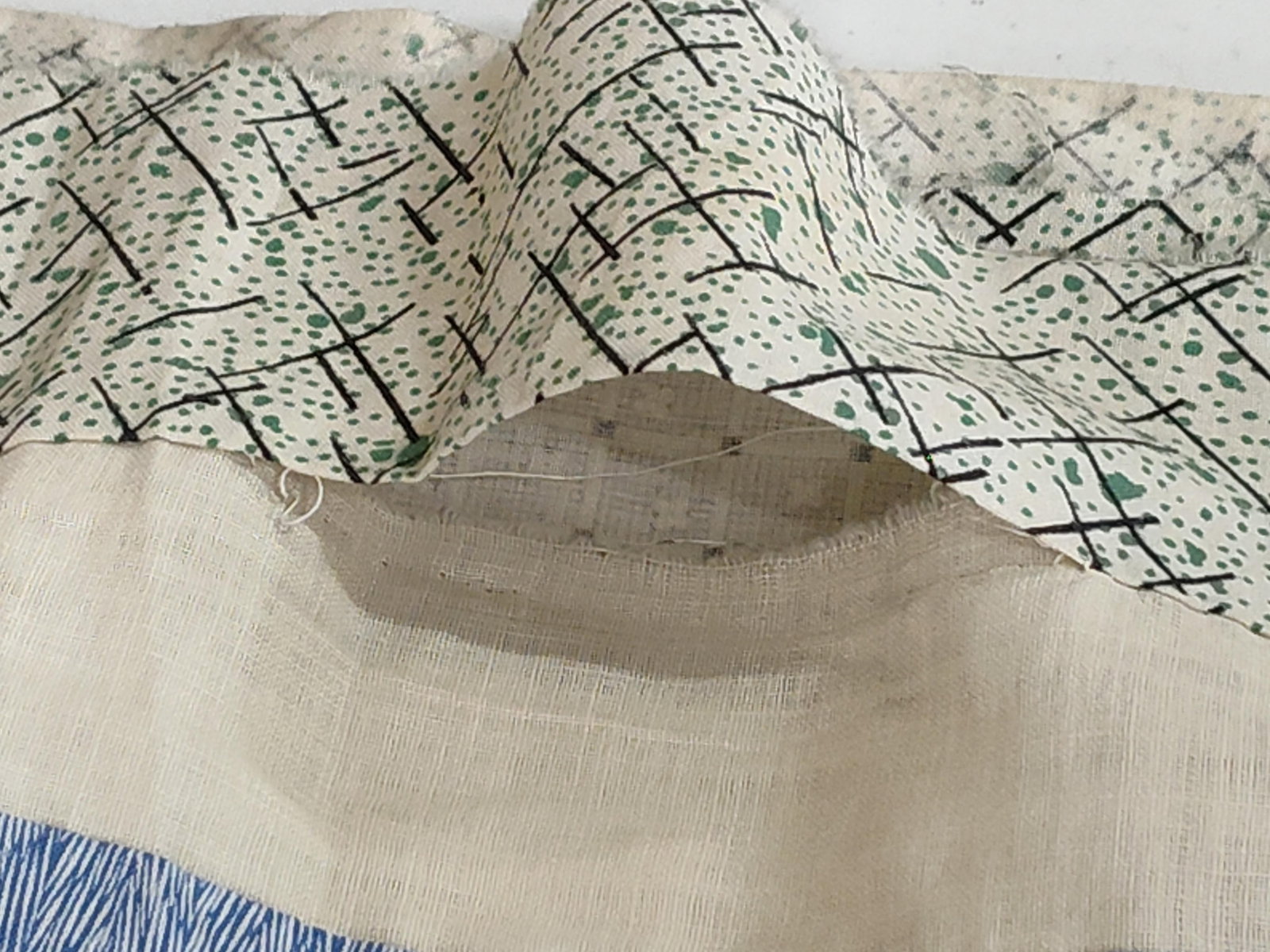 Mid-20th C. Hand-Pieced Cotton Patchwork Quilt Top - 6