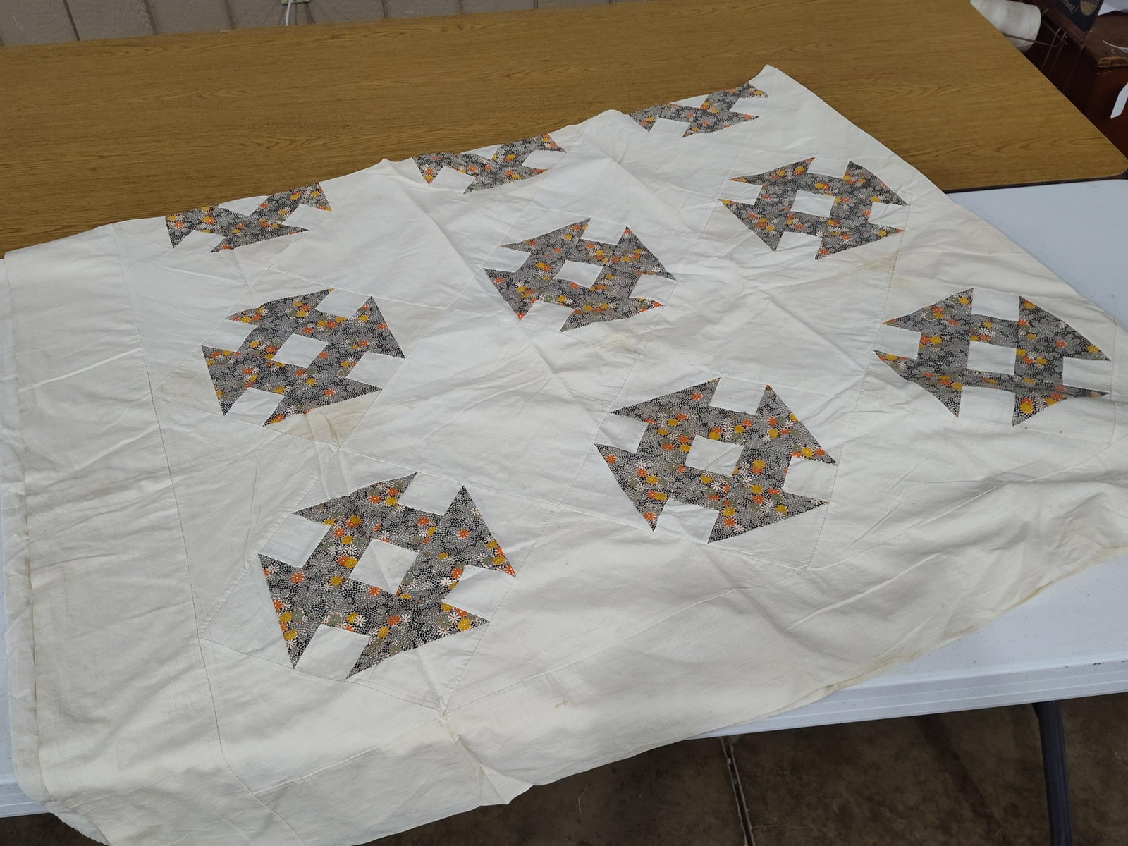 Machine Pieced Churn Dash Pattern Quilt Top - 2