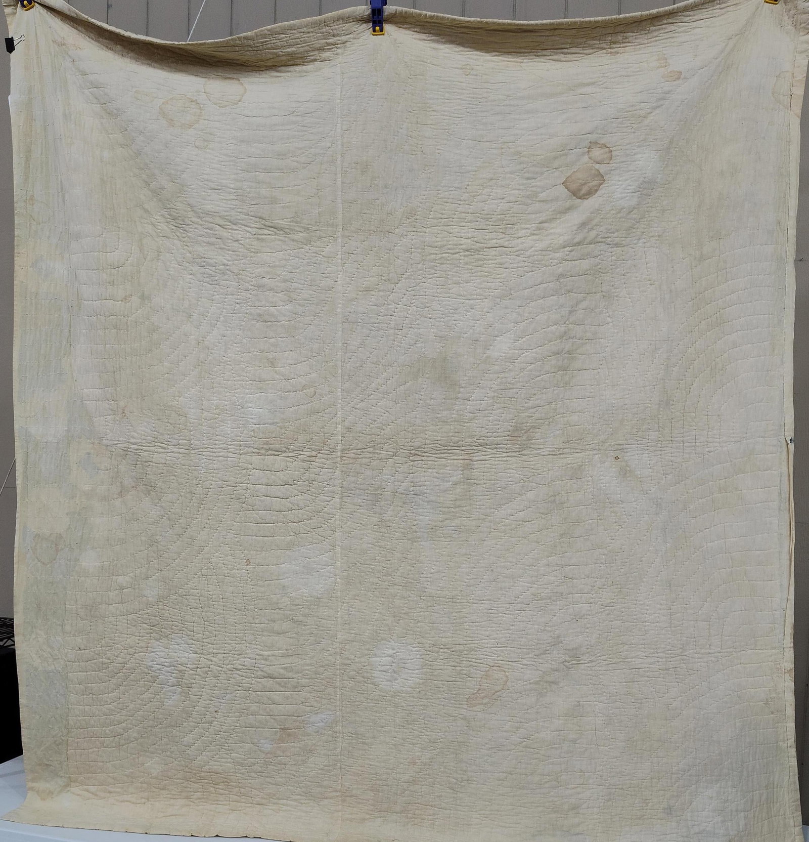 Antique American Octagonal Pattern Scrap Quilt - 4