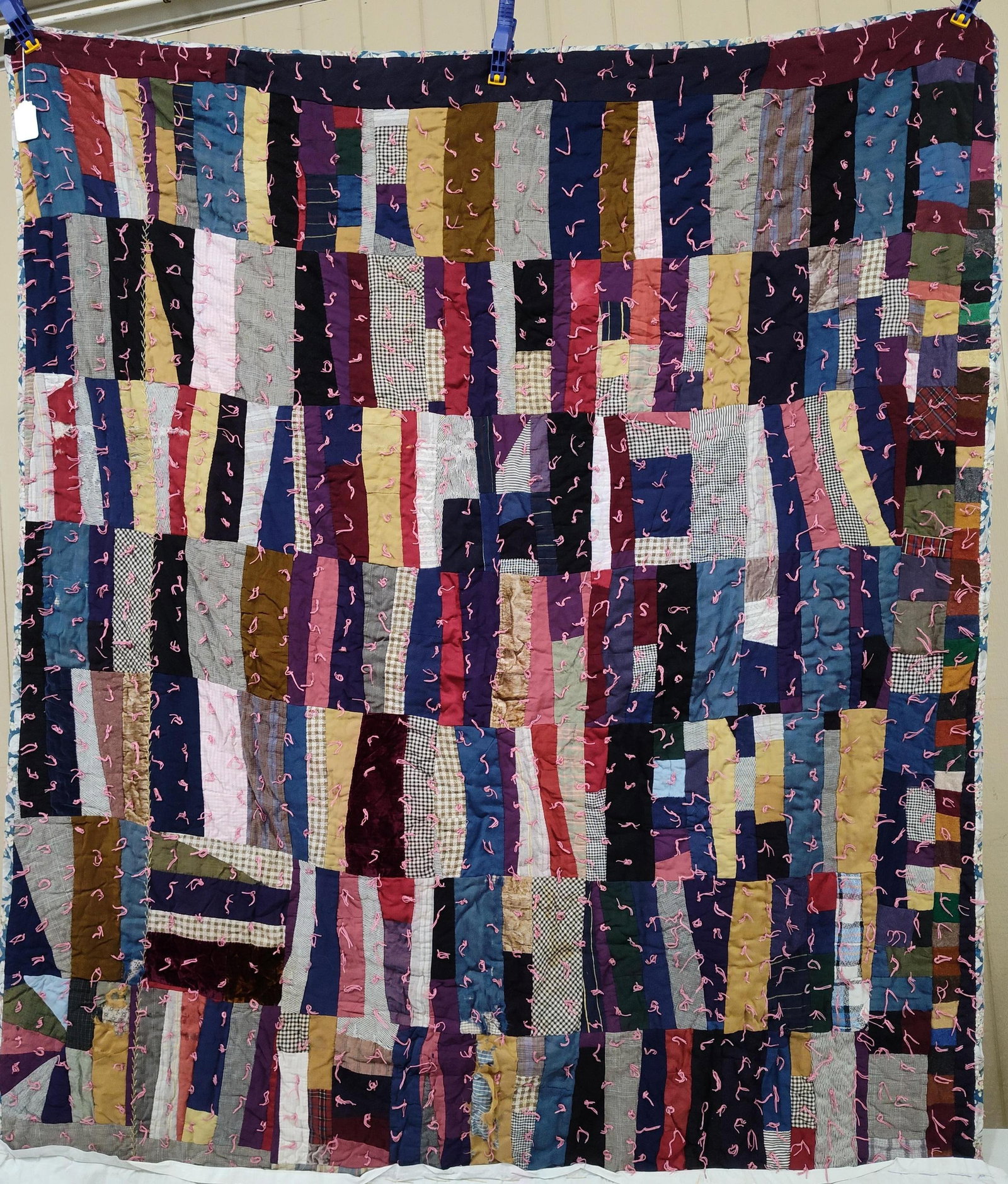 American Patchwork Quilt w/ Embroidered Border - 2