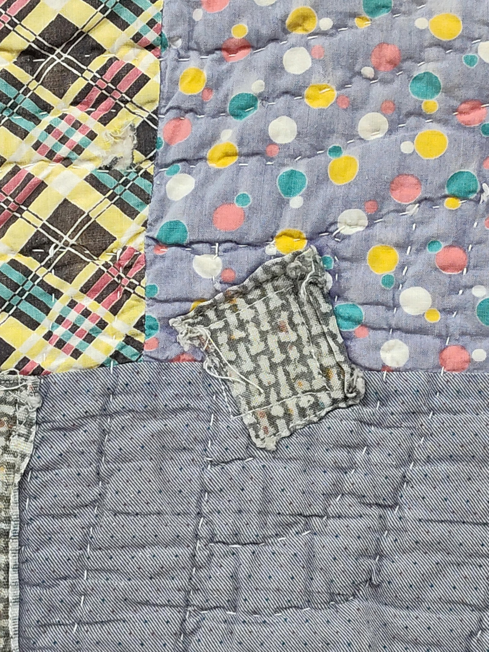 Strip-Pattern Scrap Quilt - 3