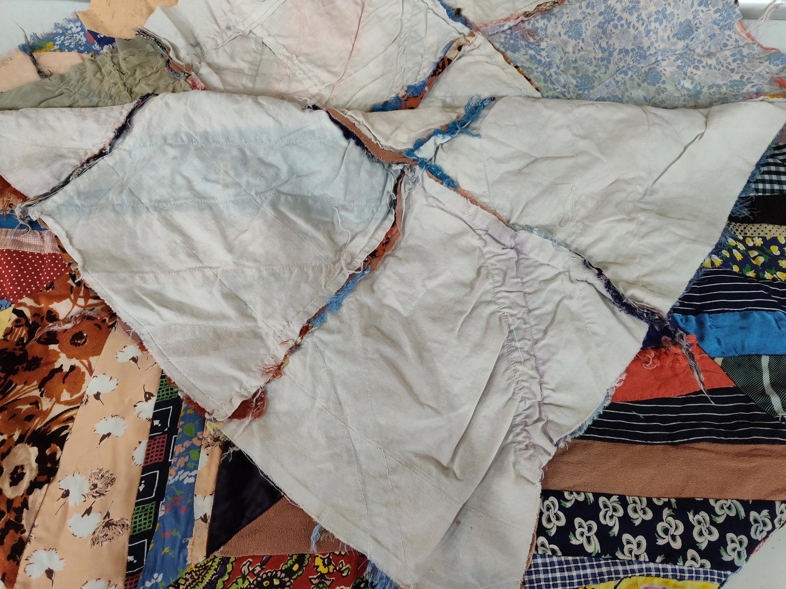 Mid-C. Hand-Pieced Scrappy Spiderweb String Quilt - 6