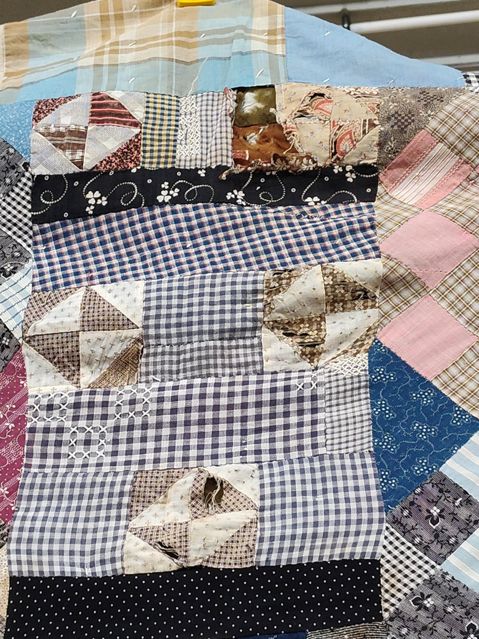 Antique American Patchwork Utility Quilt - 3
