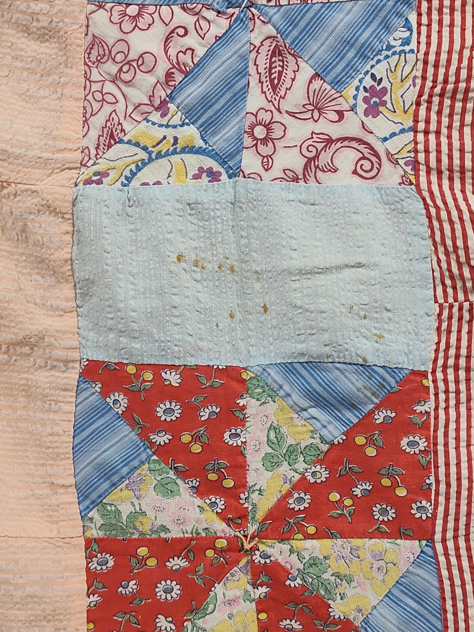 Double-Sided Pinwheel Patchwork Quilt w/ Feed Sack - 3
