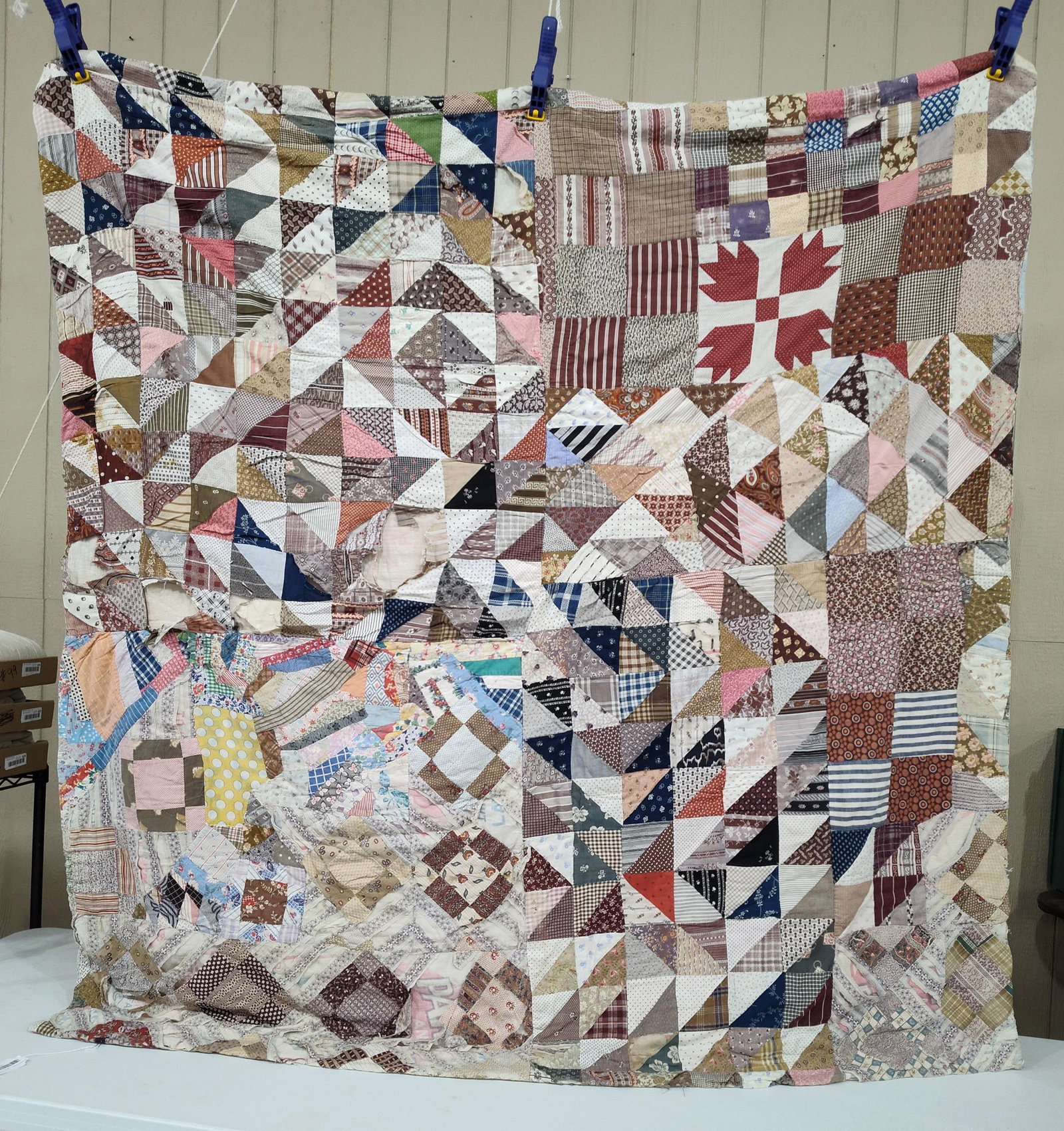 Double-Sided Pinwheel Patchwork Quilt w/ Feed Sack - 5