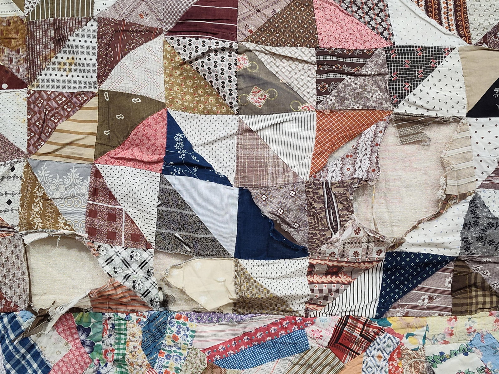 Double-Sided Pinwheel Patchwork Quilt w/ Feed Sack - 6