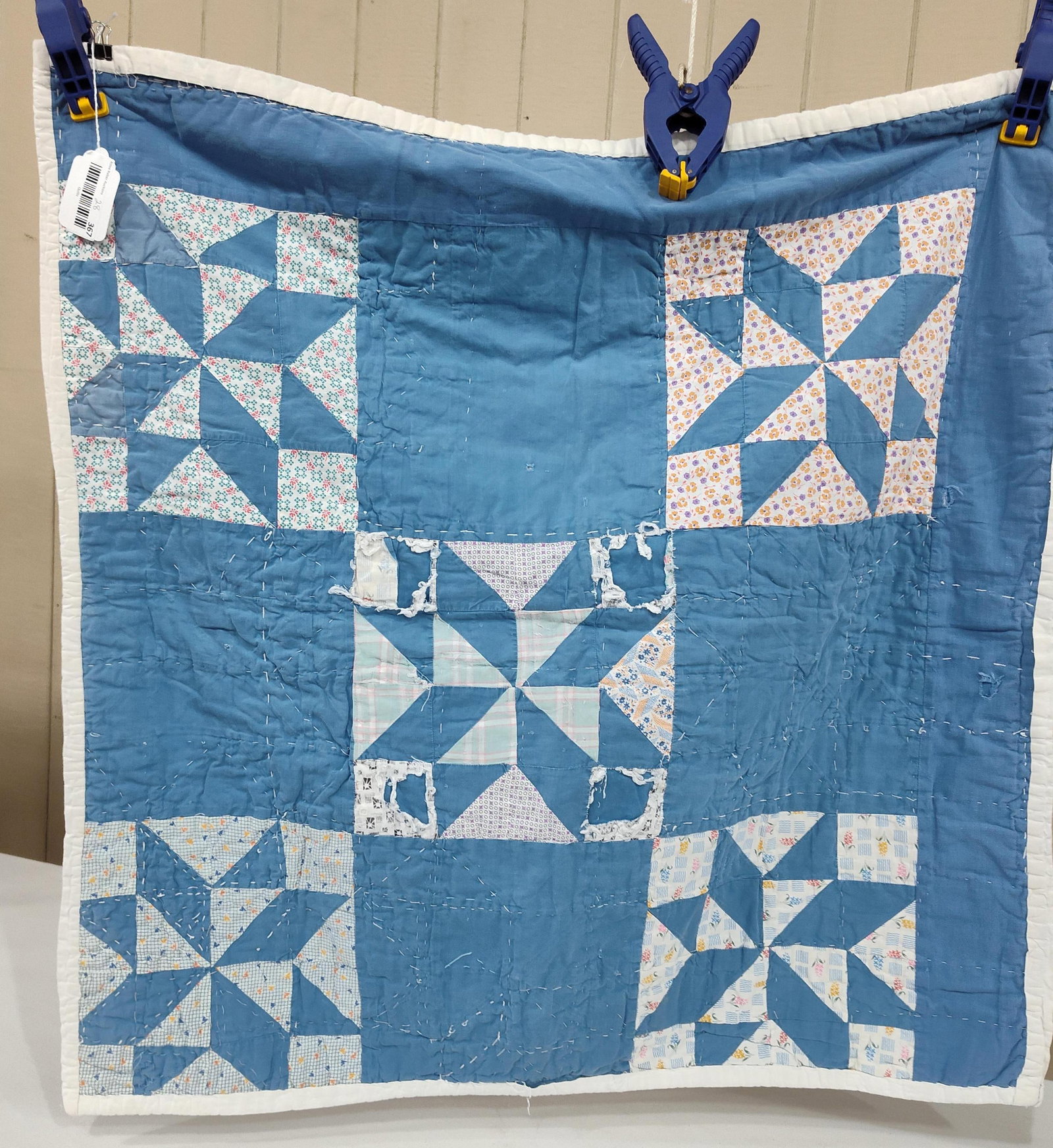 Antique Hand-Stitched Star Scrap Patchwork Quilt - 6