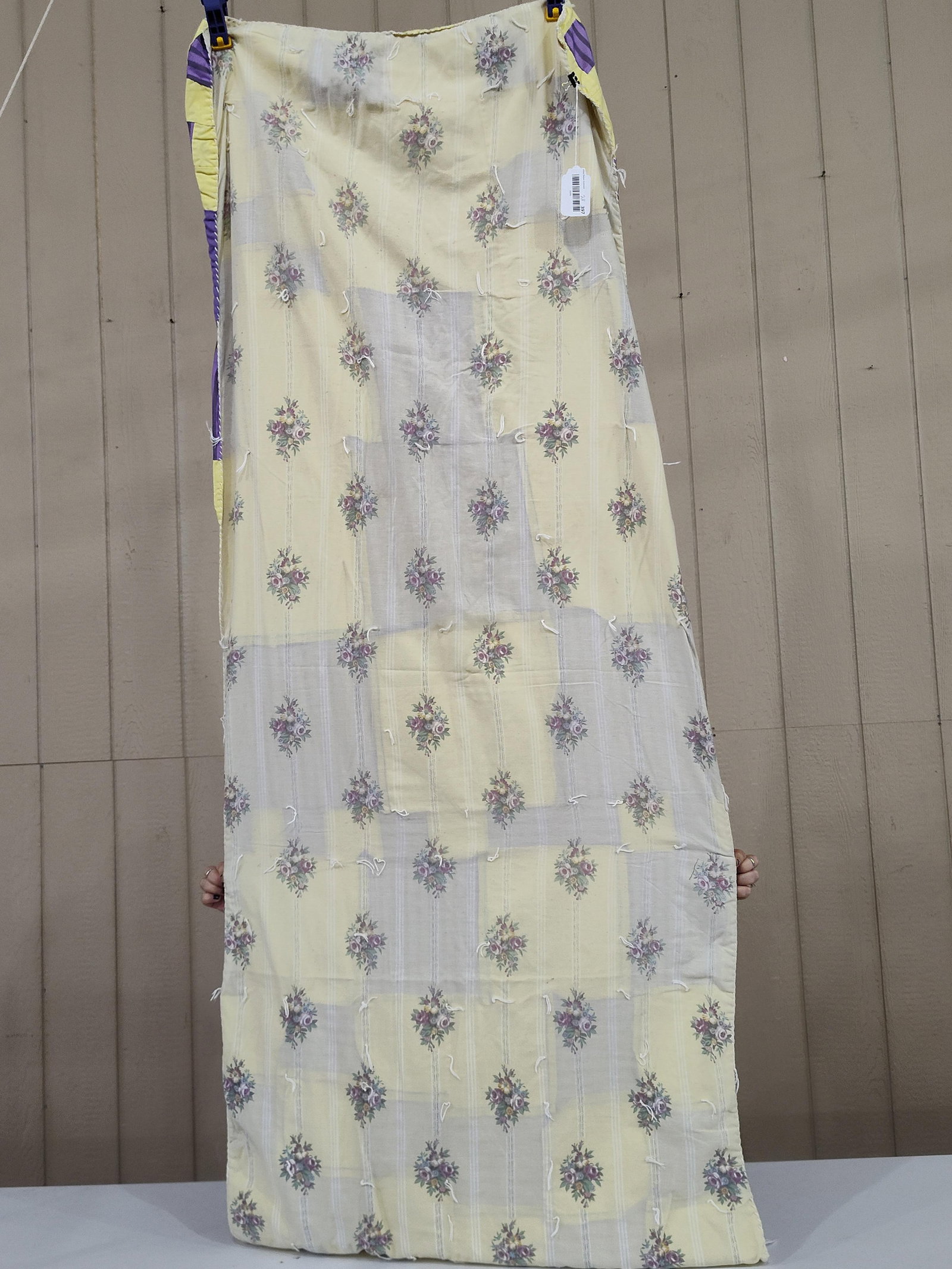 Mid-20th C. Hand-Pieced & Tied Patchwork Quilt - 3
